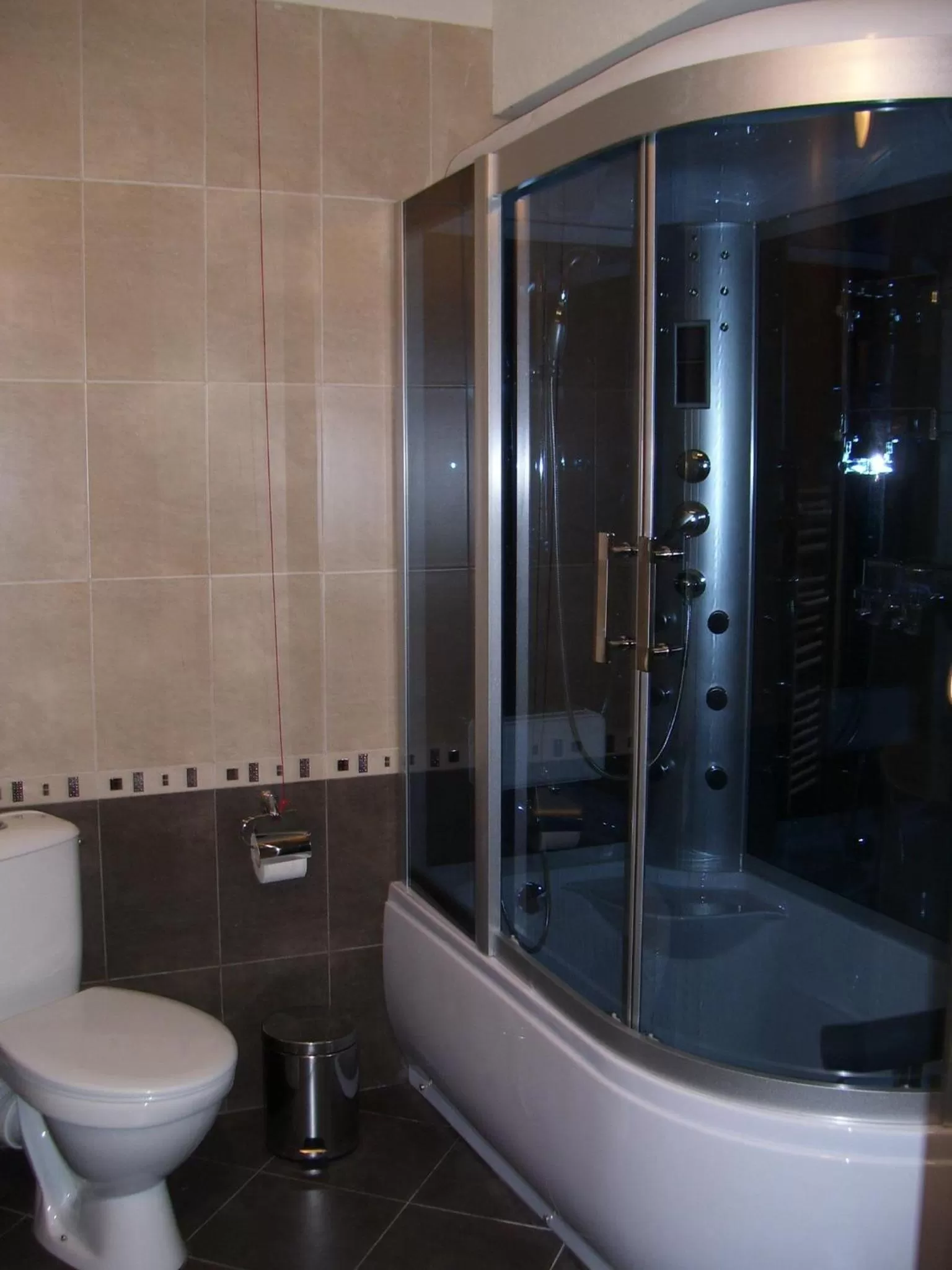 Hot Tub in Kestenite Family Hotel