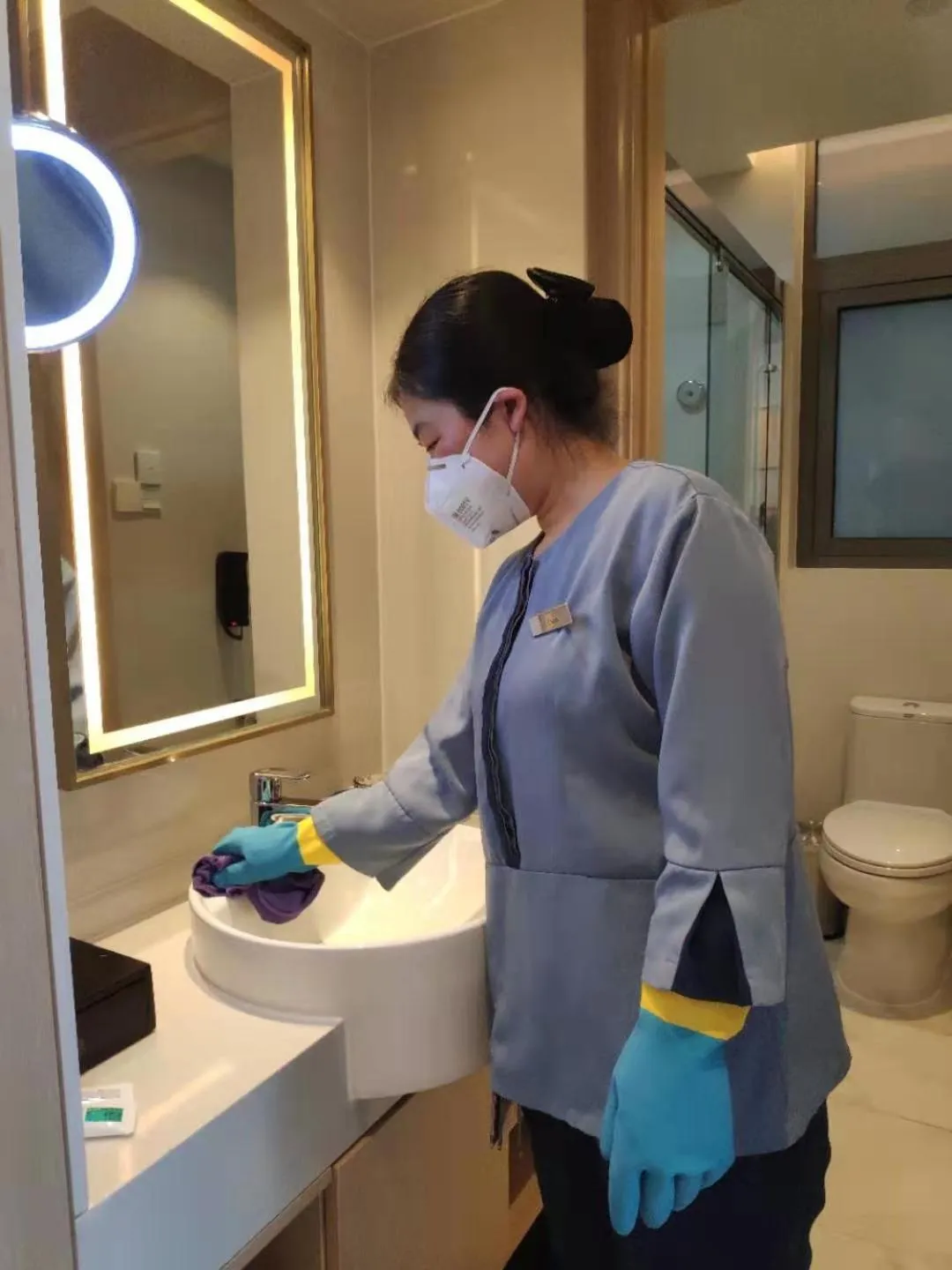 Staff in Sincere Residence Changfeng - Changfeng Ecological Business District