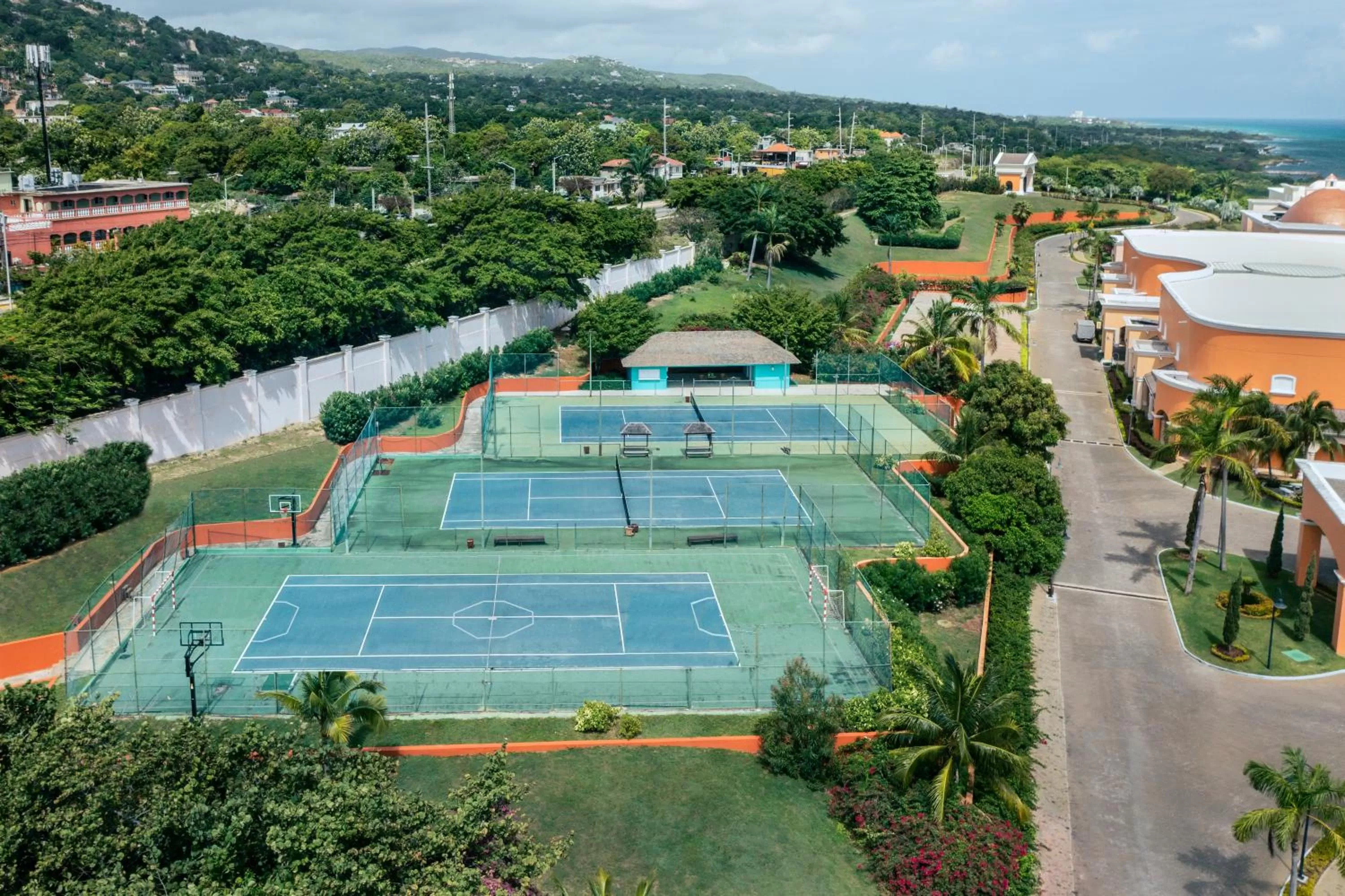 Tennis court in Iberostar Grand Rose Hall