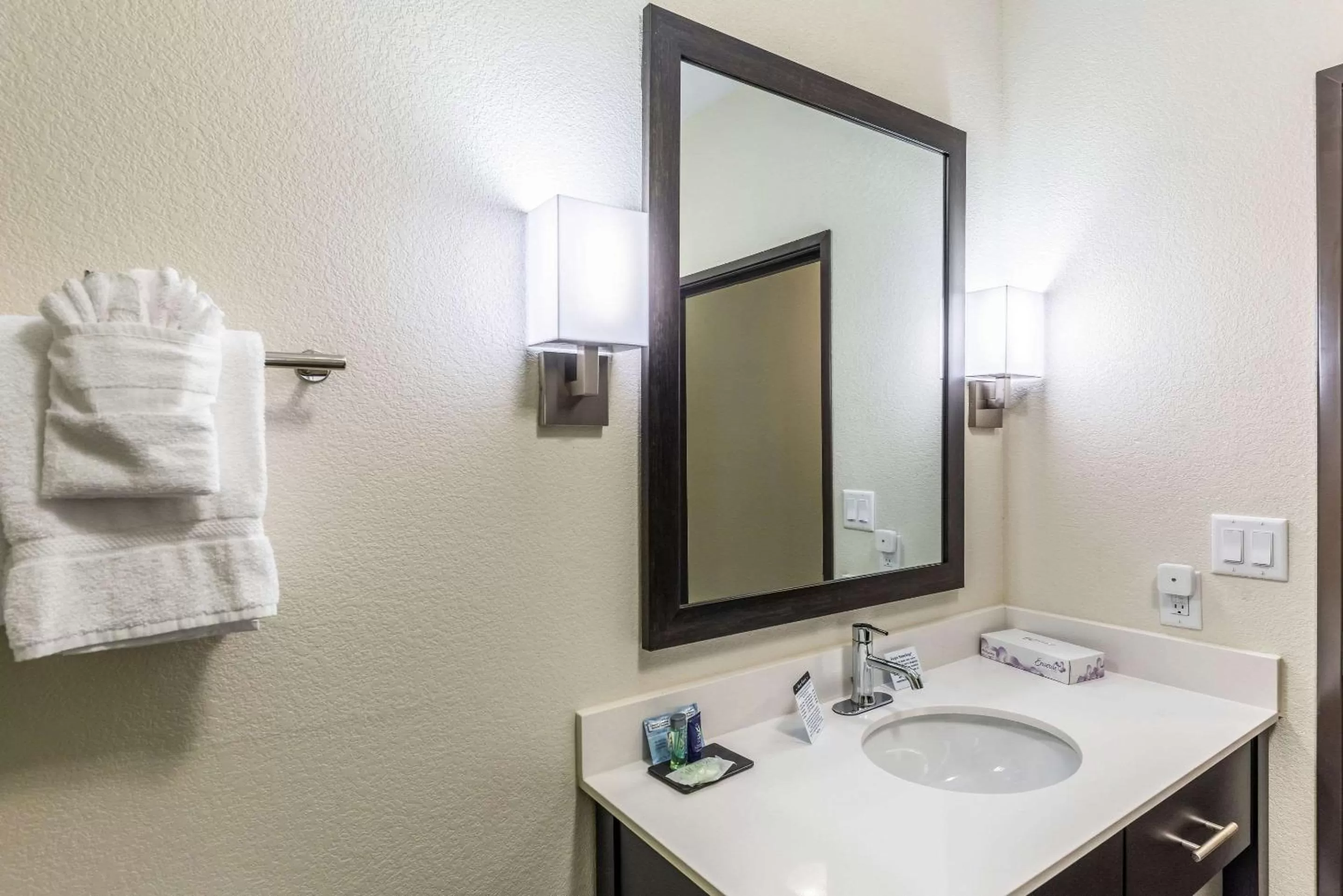 Photo of the whole room in Sleep Inn & Suites Fort Worth - Fossil Creek