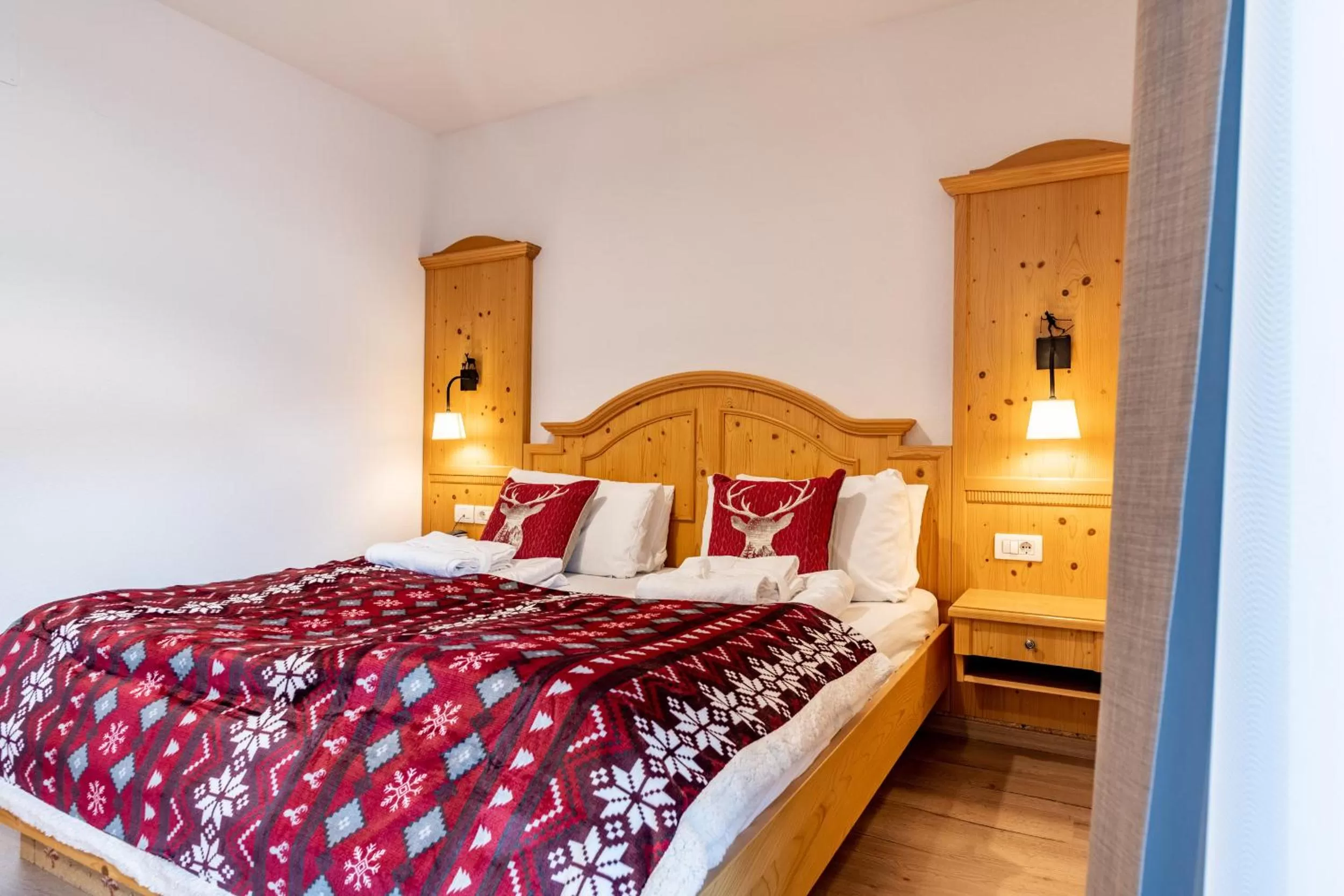 Bedroom, Bed in Hotel Kronplatzer Hof