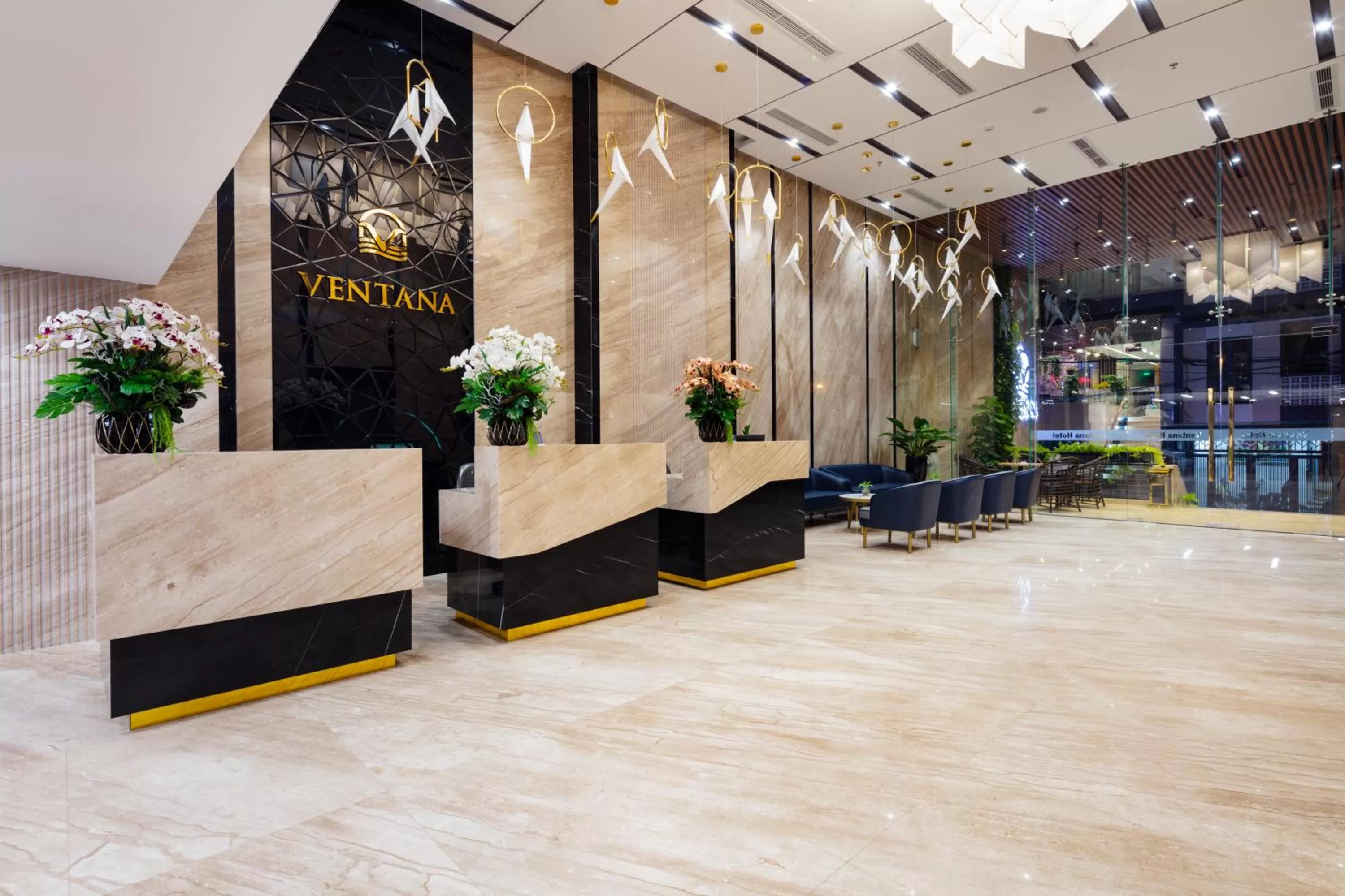 Lobby or reception in VENTANA NHA TRANG HOTEL