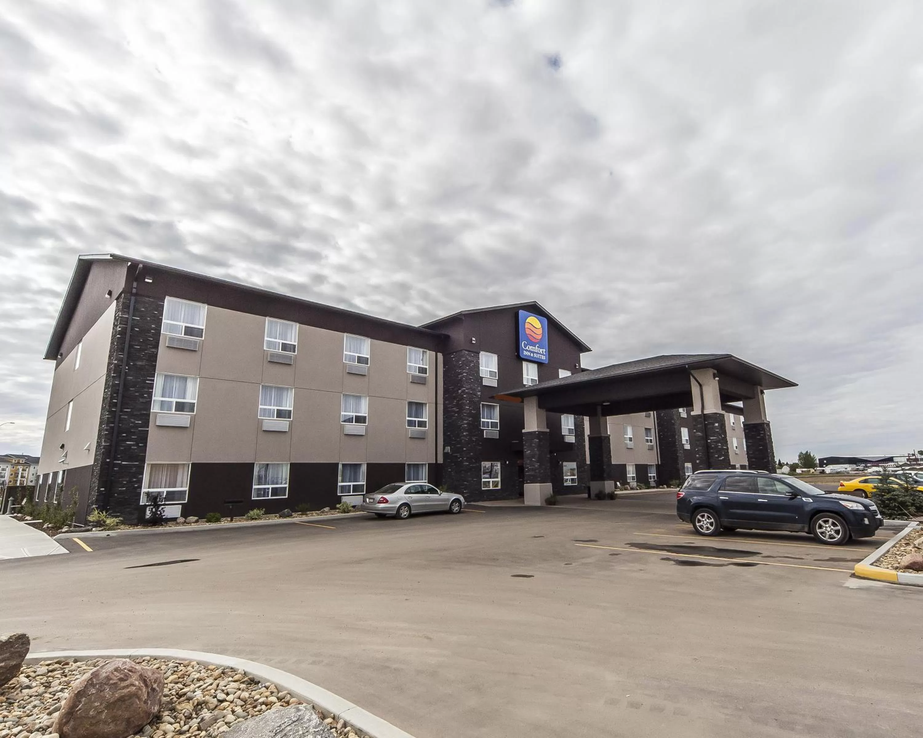 Property building in Comfort Inn & Suites Bonnyville