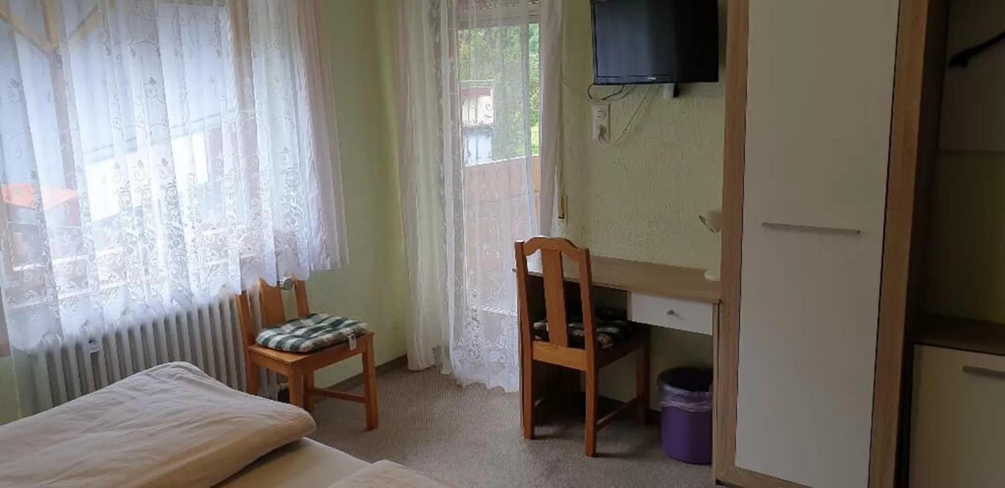 Bed in Landgasthof Peterhof