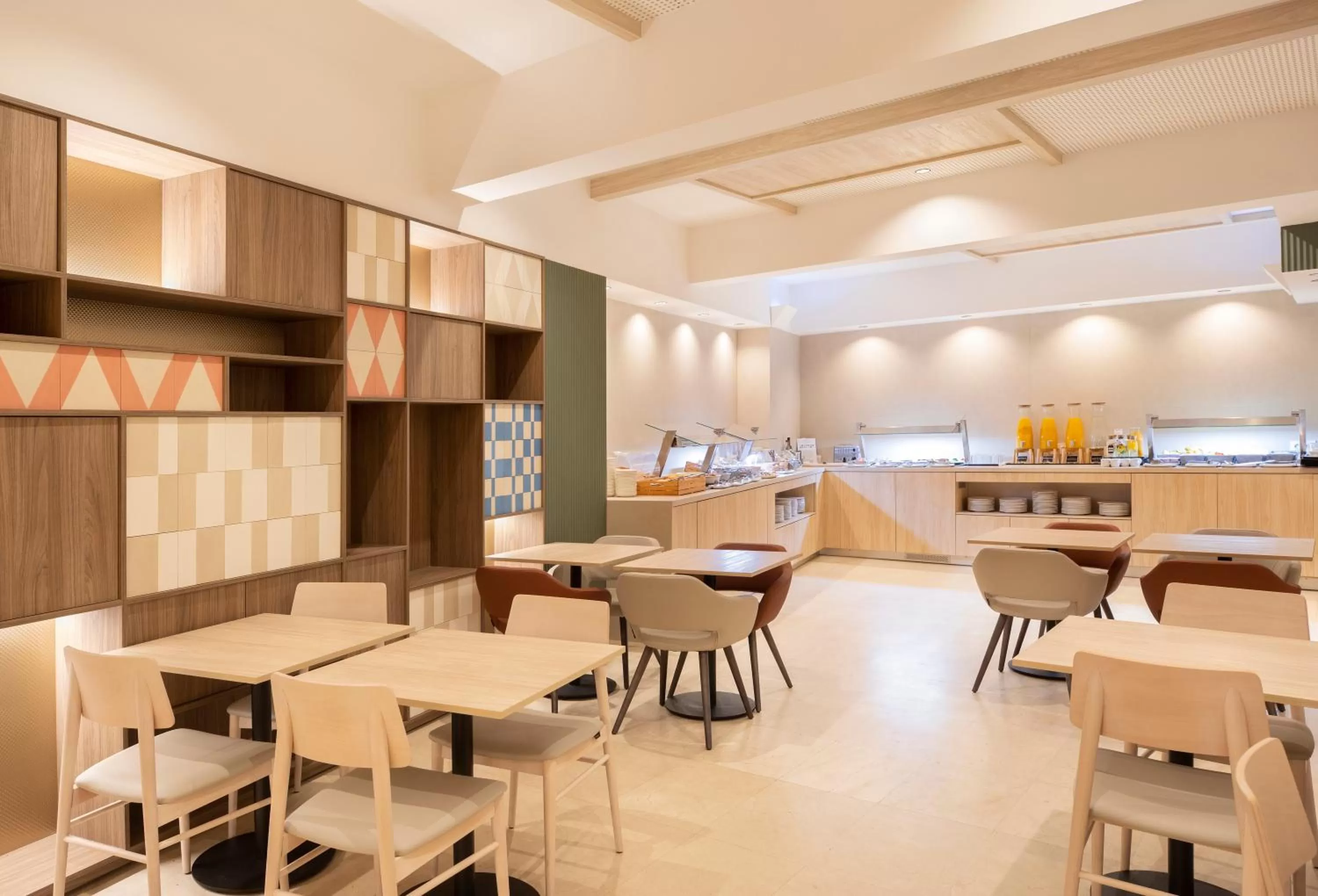 Buffet breakfast in Grupotel Gravina