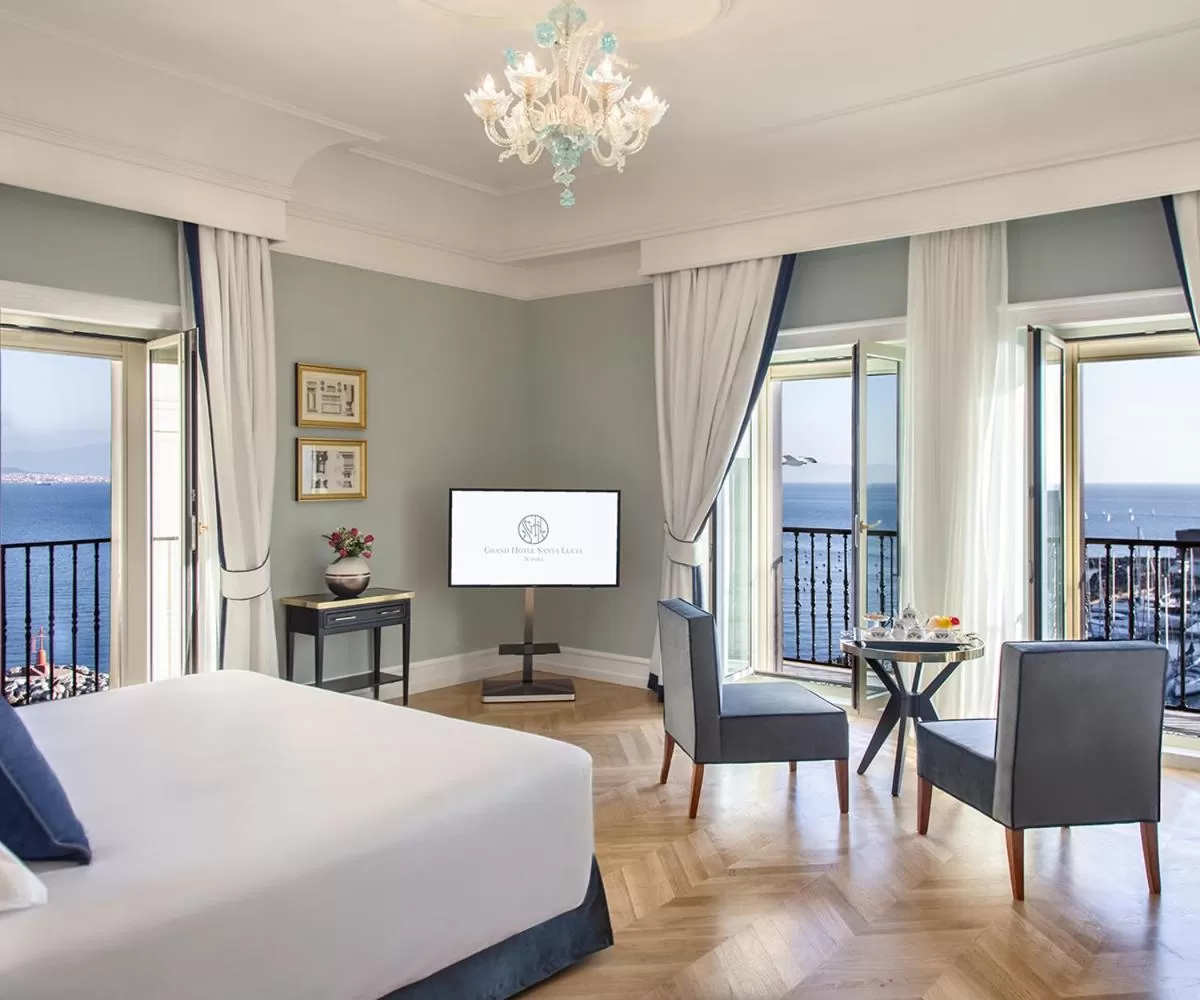 Bed in Grand Hotel Santa Lucia