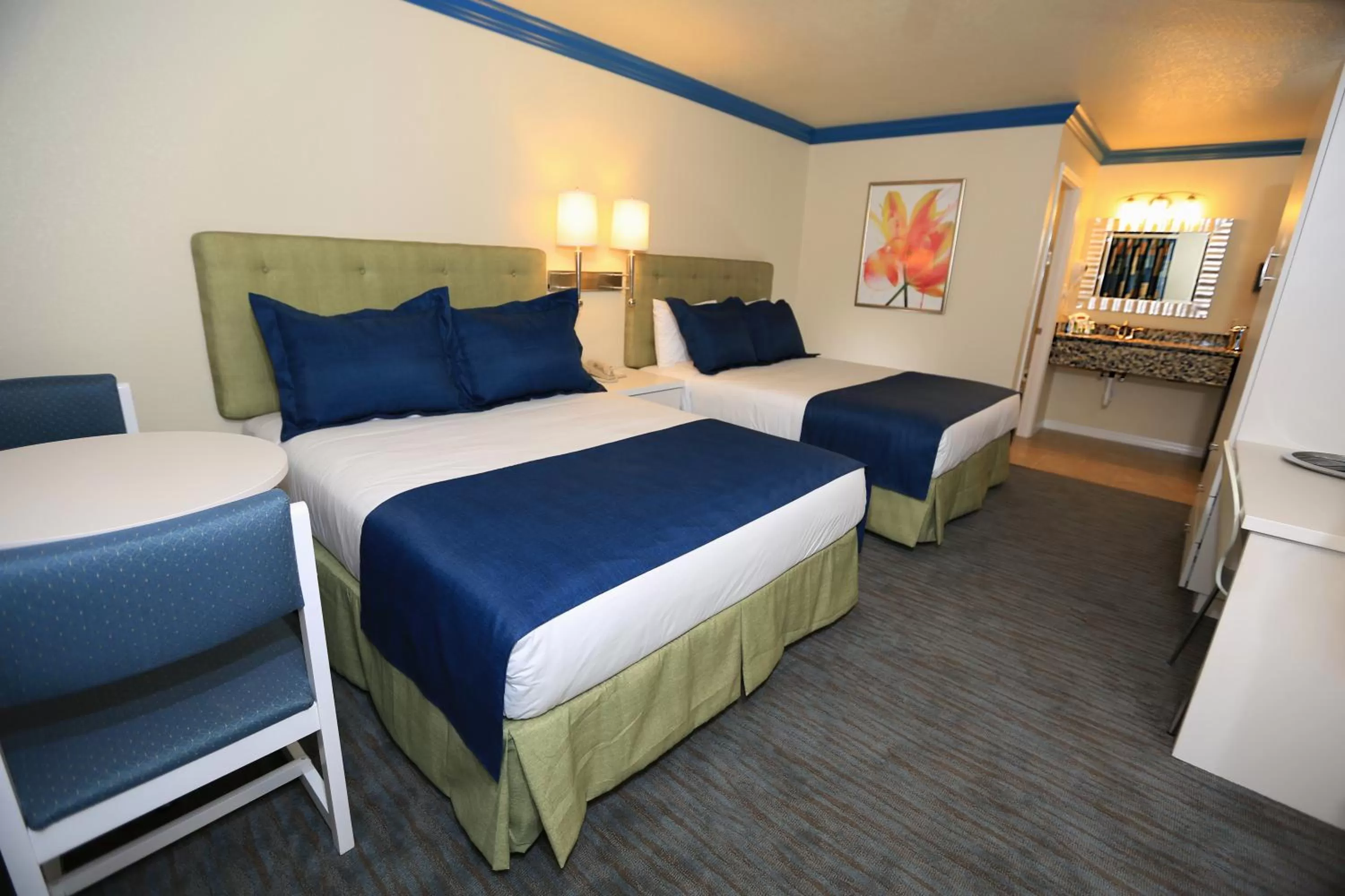 Bed in SureStay Plus by Best Western Orlando International Drive