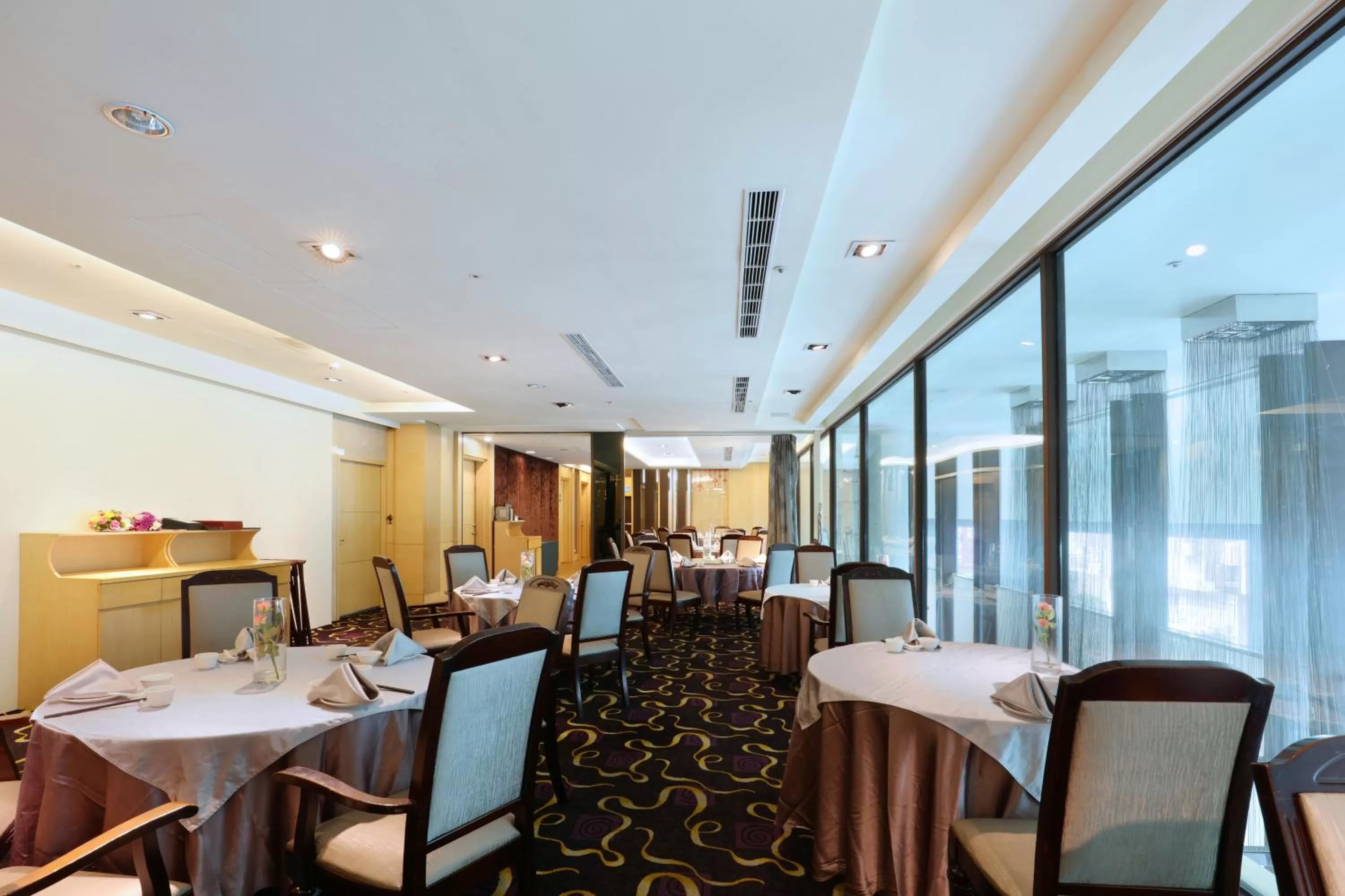 Restaurant/places to eat in Golden Tulip Zhong Xin Hotel Taichung