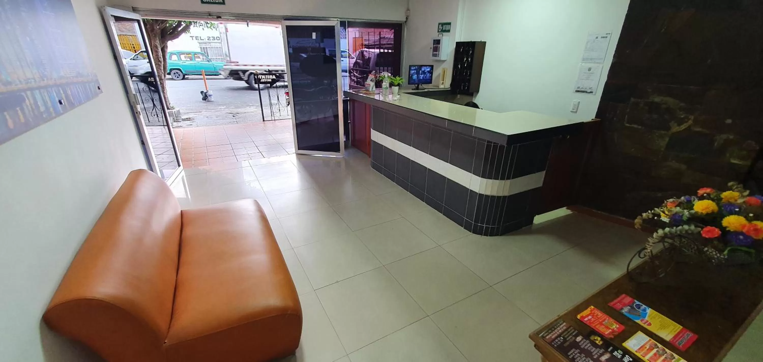 Living room in Hotel Picasso 70