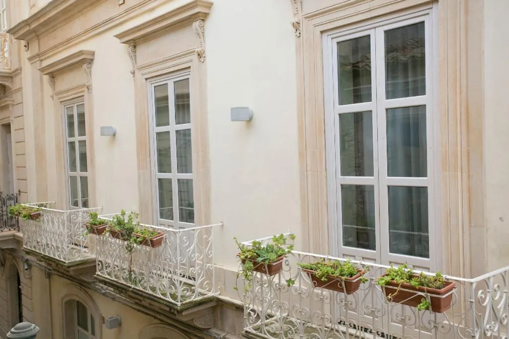 Day in Hotel Gargallo