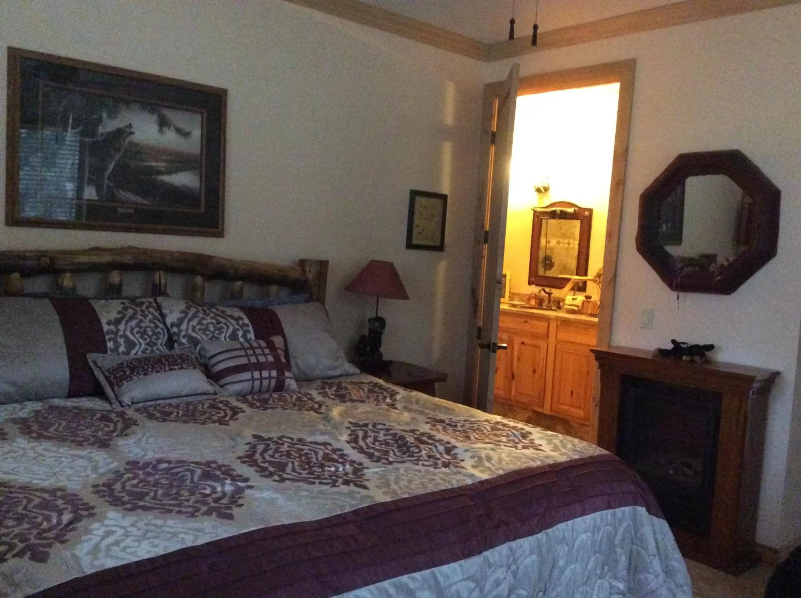 Bedroom, Bed in Elktrace Bed and Breakfast