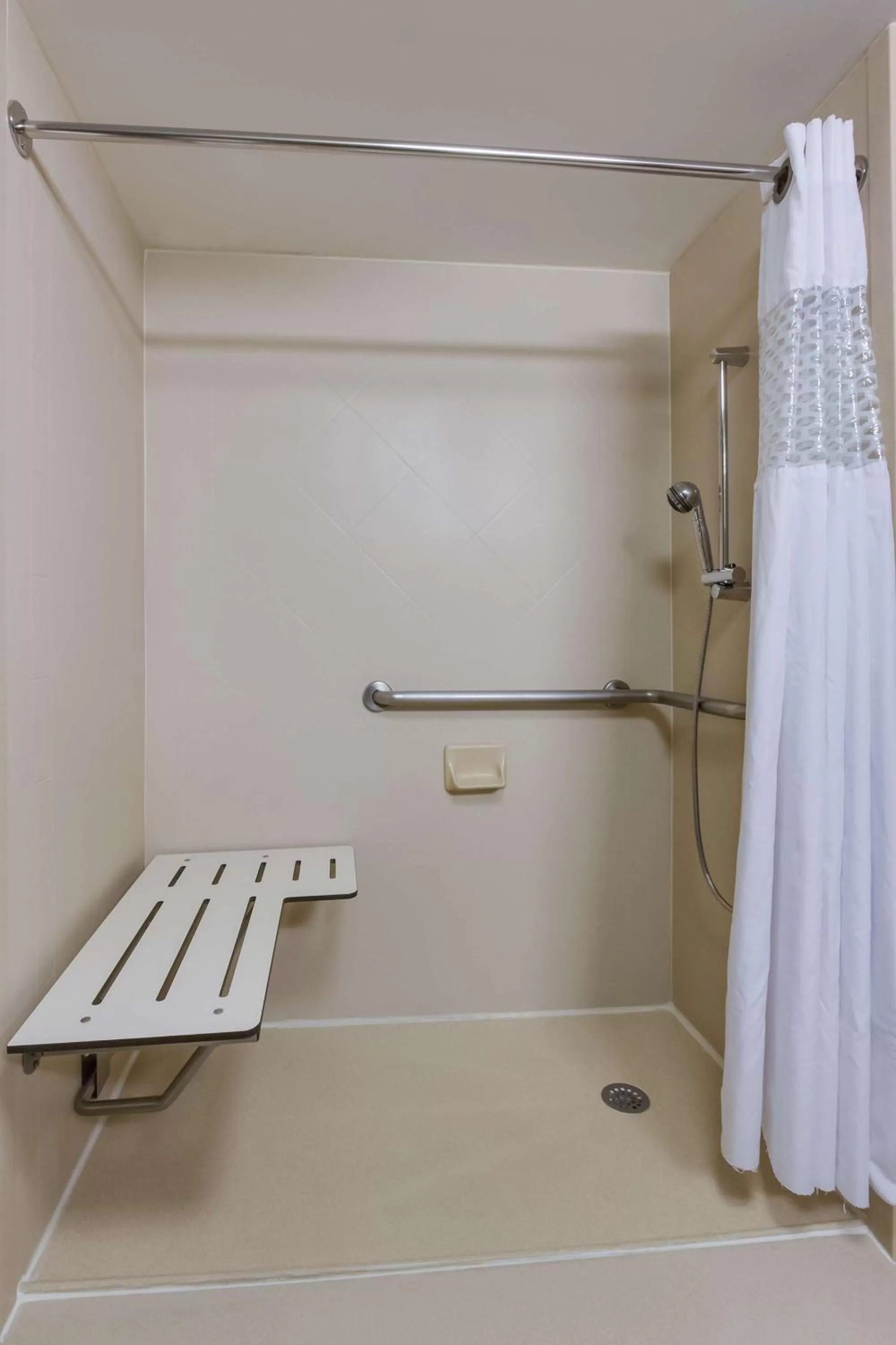 Bathroom in Hampton Inn & Suites Mount Juliet