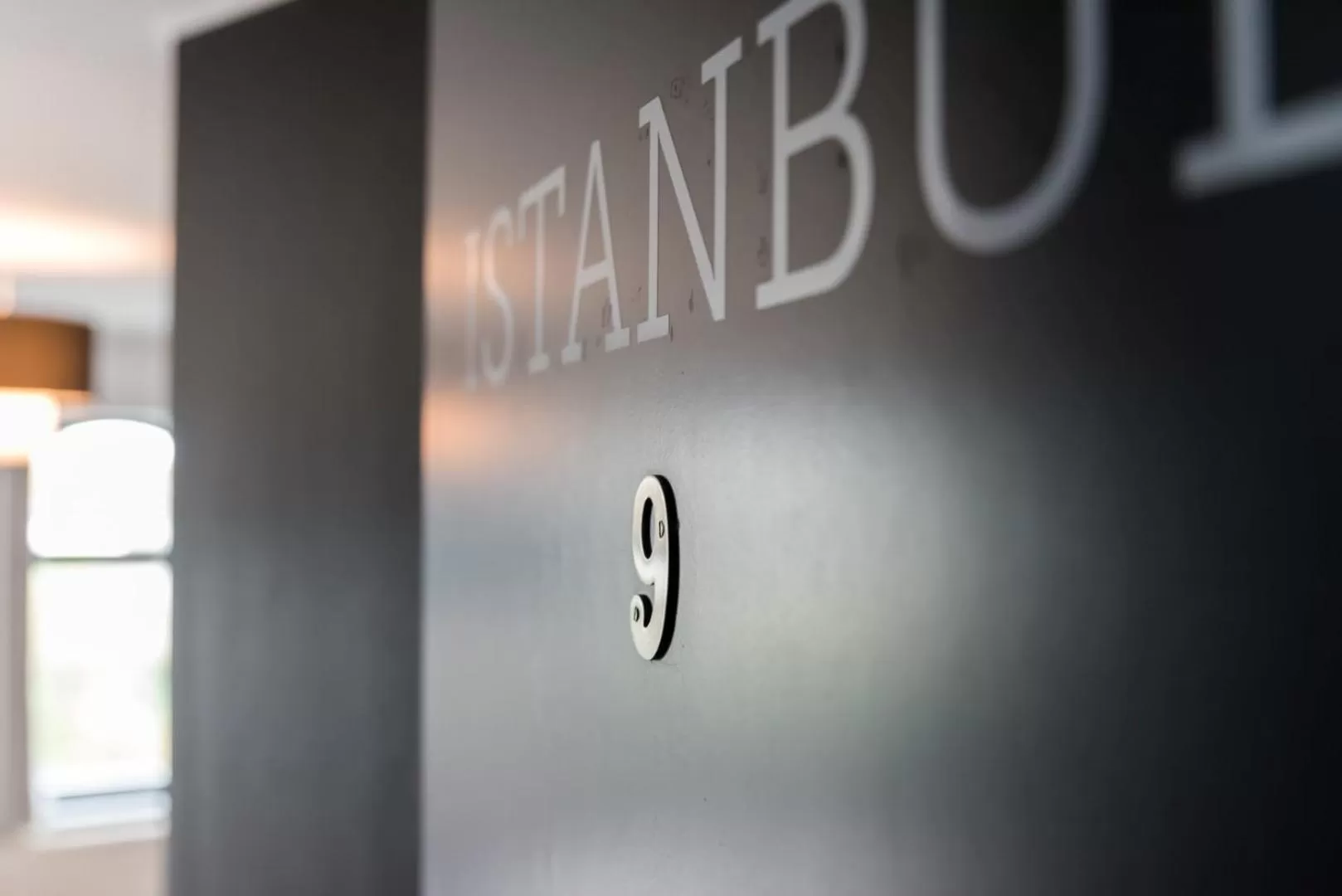 Logo/Certificate/Sign in Hôtel de la Gare