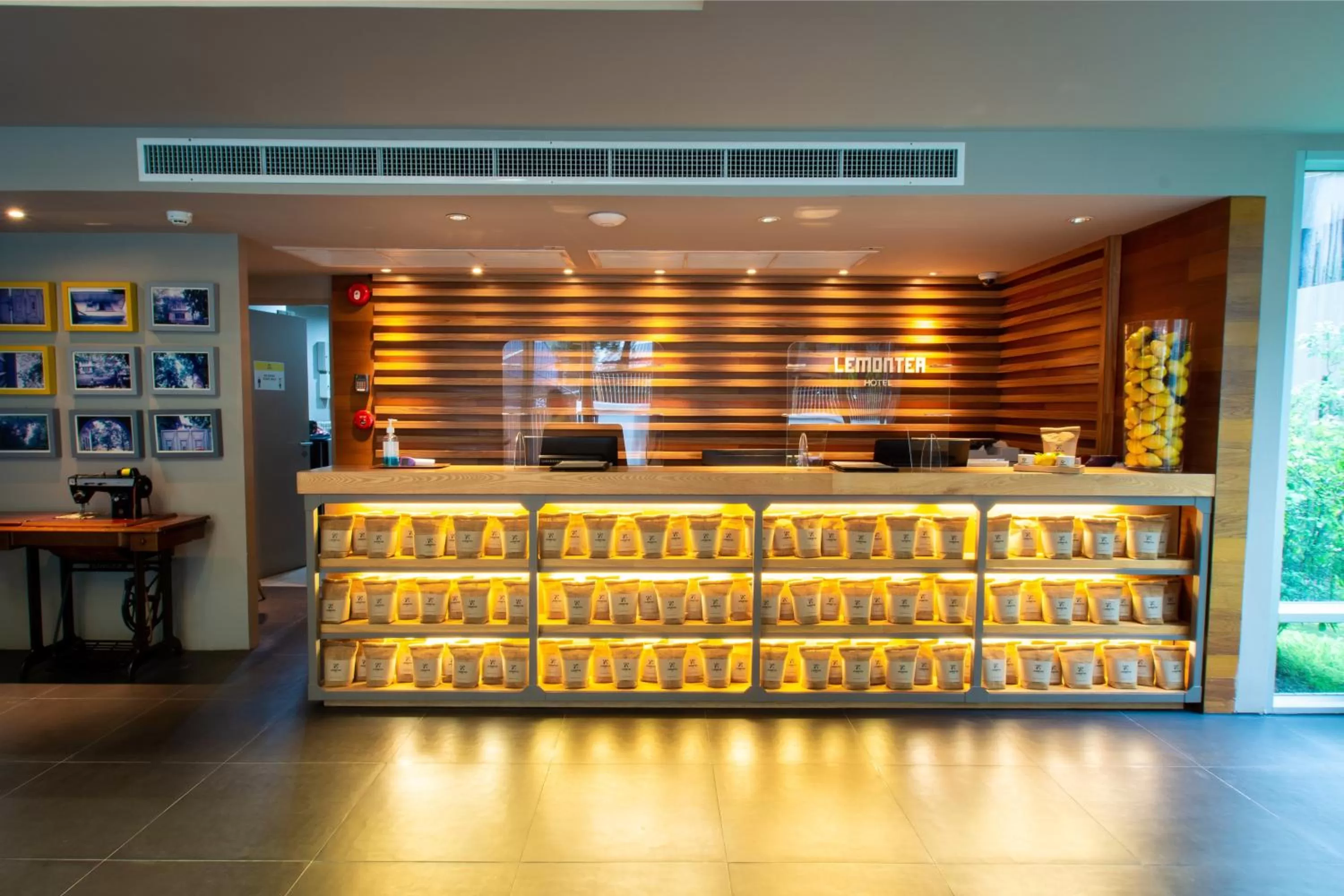 Lobby or reception in Lemontea Hotel Bangkok