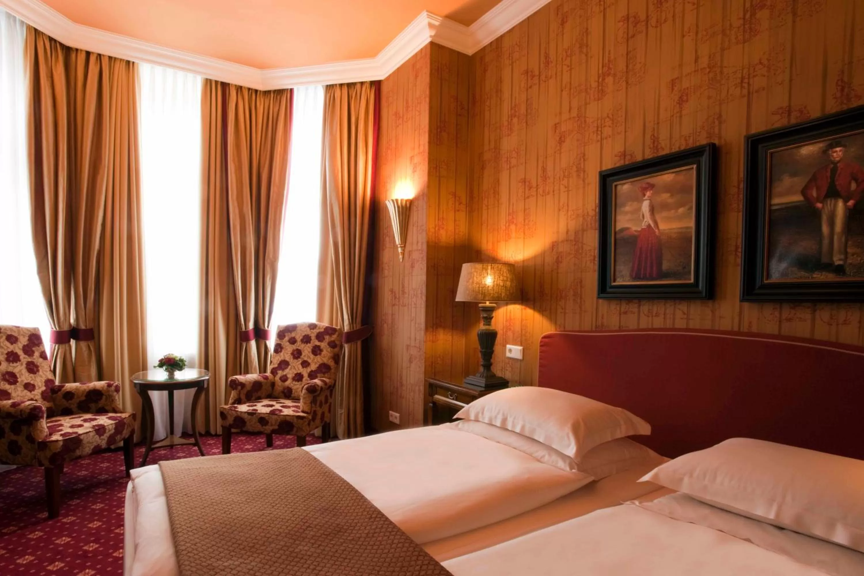 Photo of the whole room, Bed in Hotel City House