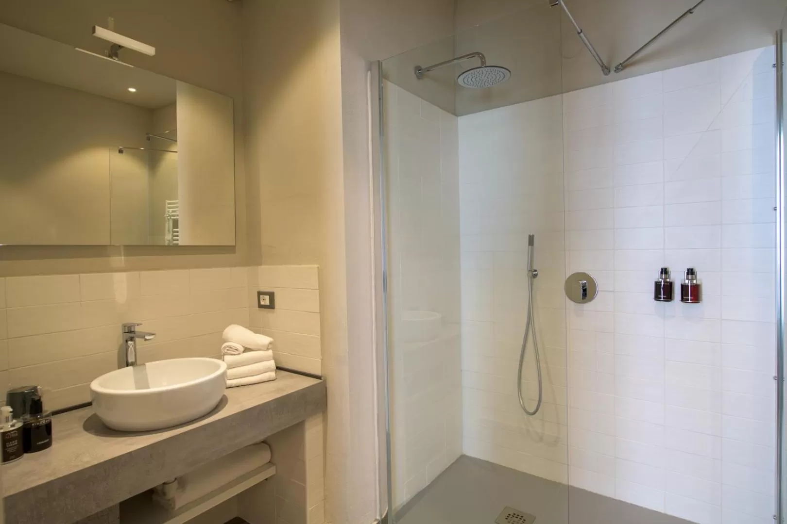 Shower, Bathroom in Palazzo Sertorio Suites