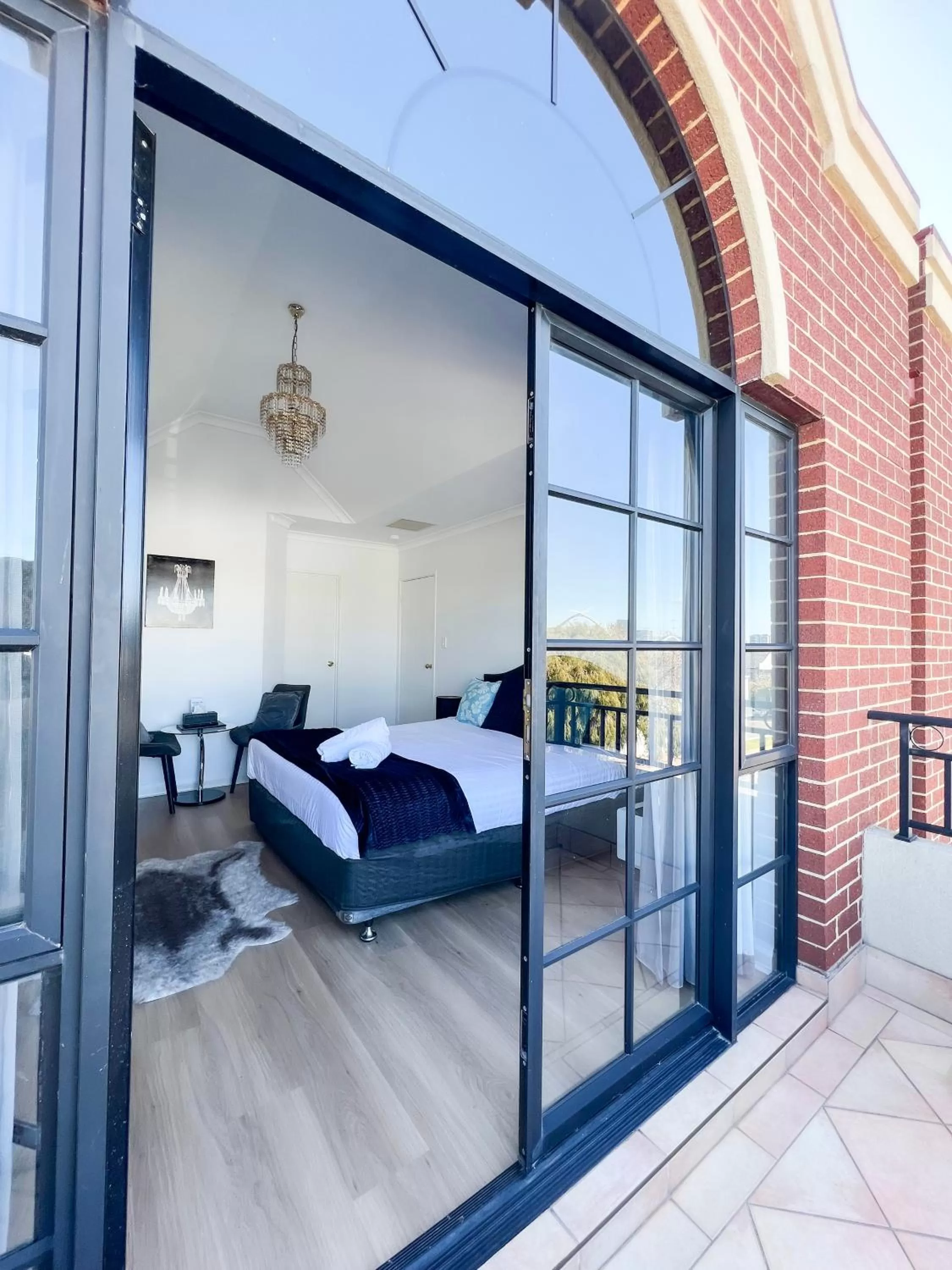 Bed in Ganesha Wellness Spa