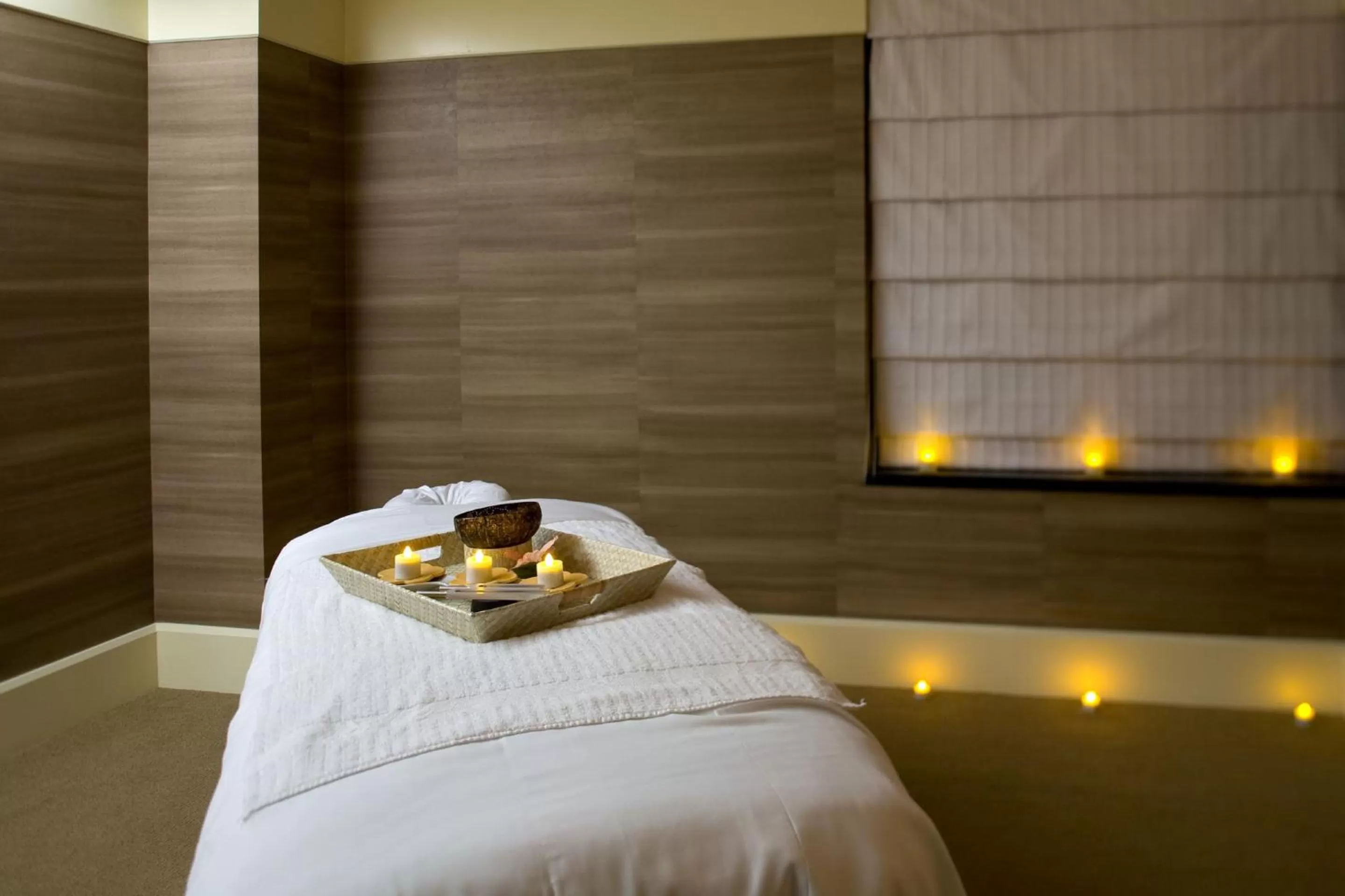 Spa and wellness centre/facilities, Bed in Caesars Atlantic City, A Caesars Destination