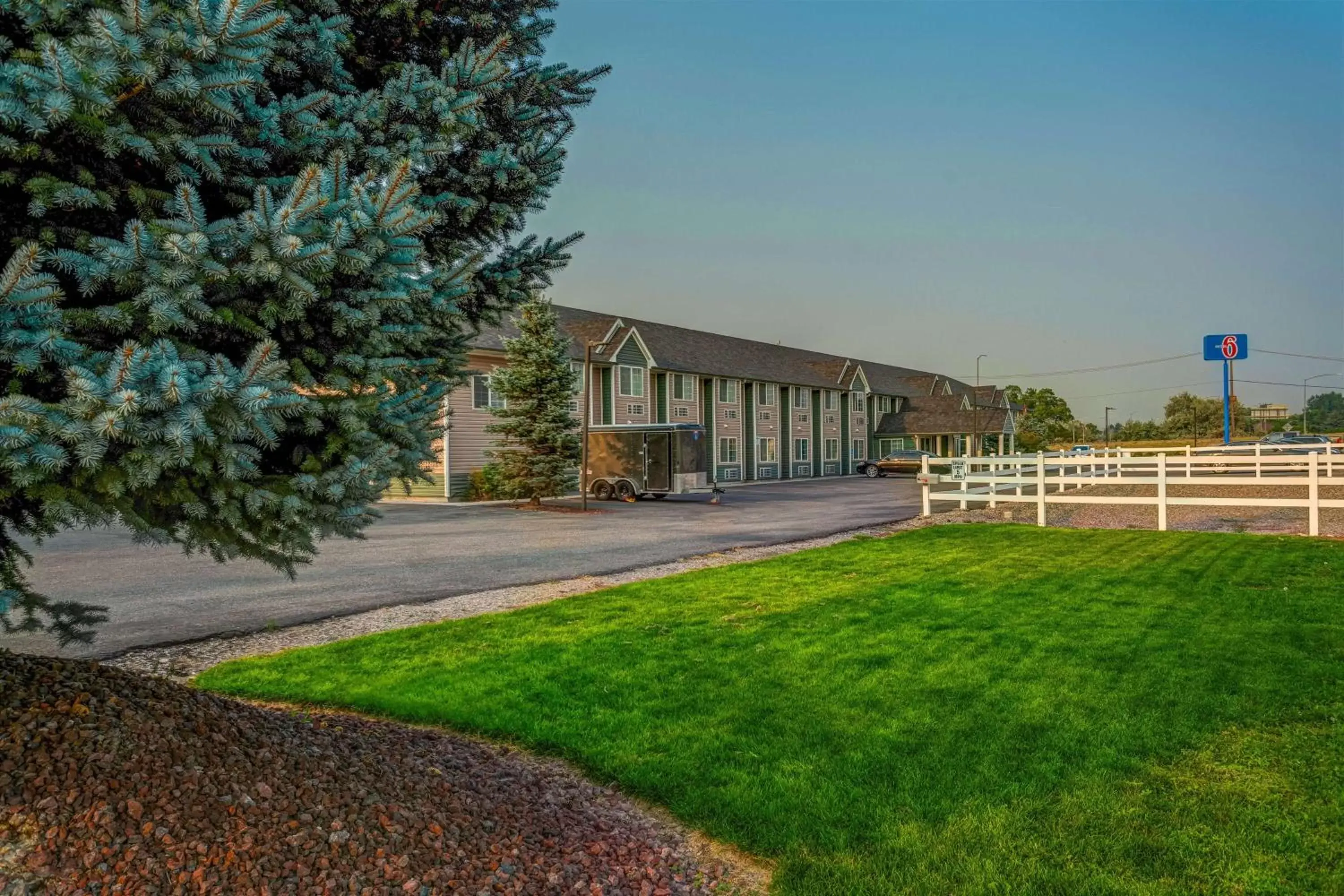 Motel 6-Idaho Falls, ID - Snake River Motel 6-Idaho Falls, ID - Snake River