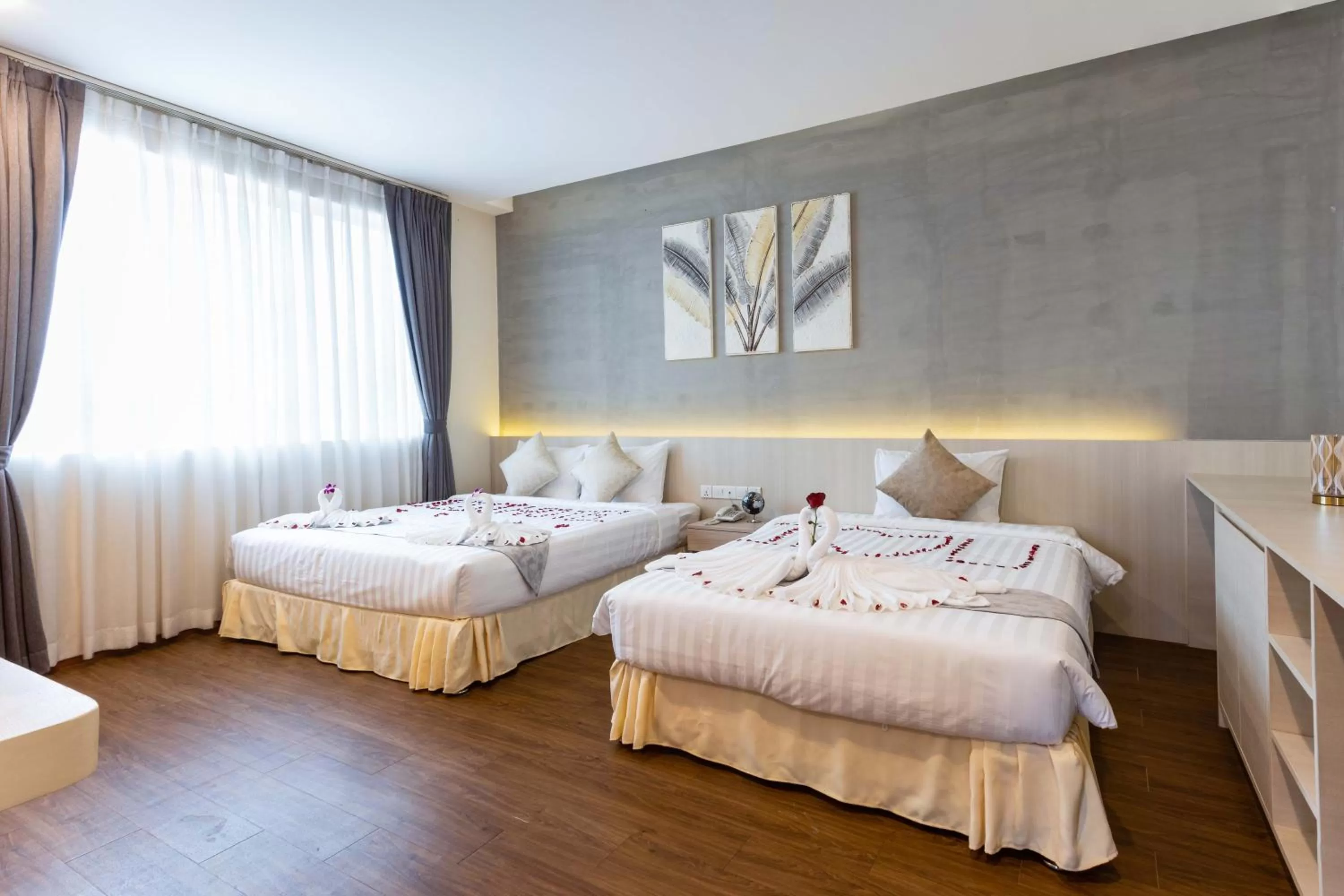 Photo of the whole room, Bed in Joli Hotel