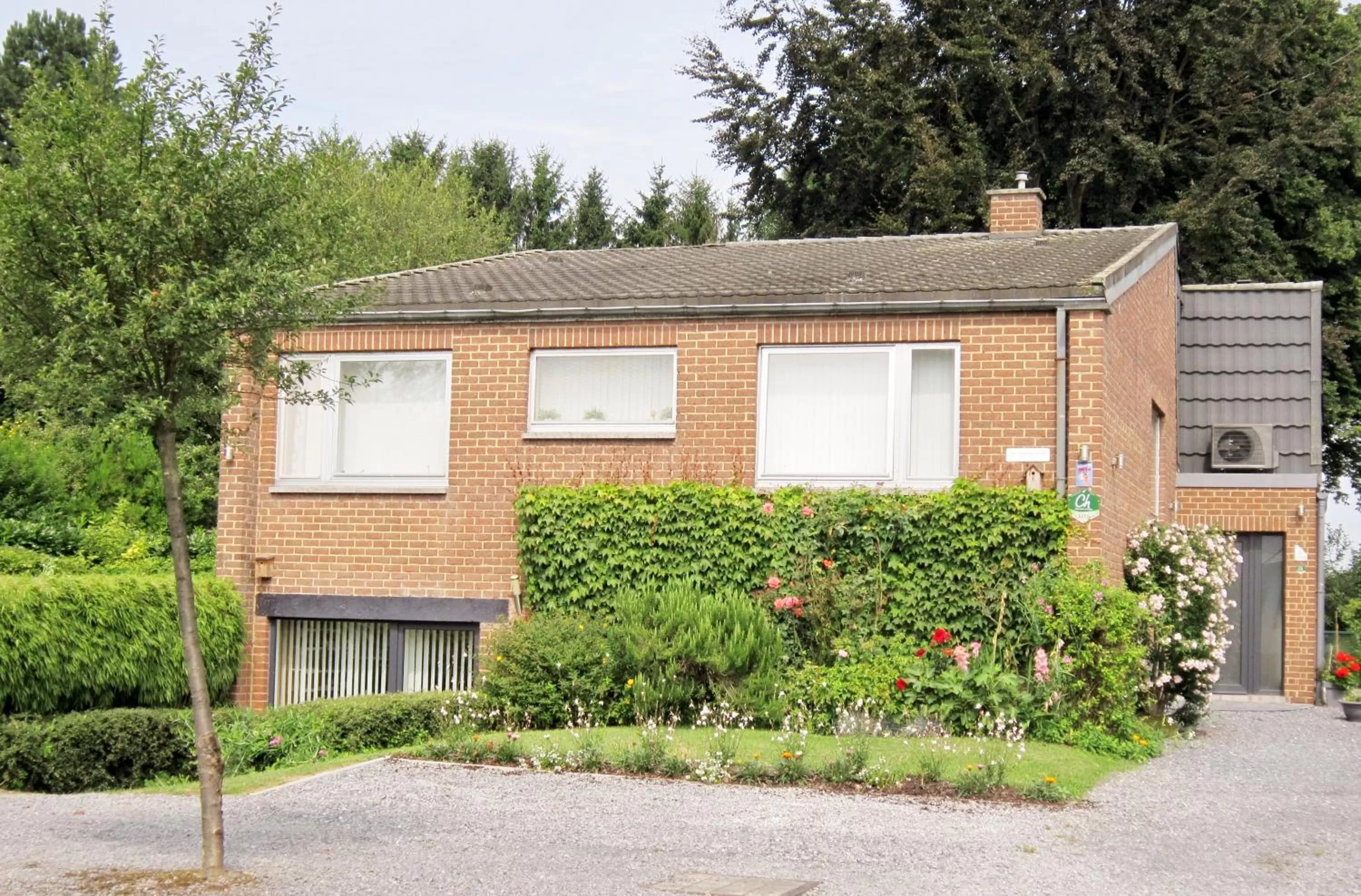 Facade/entrance in Les Chambourlettes