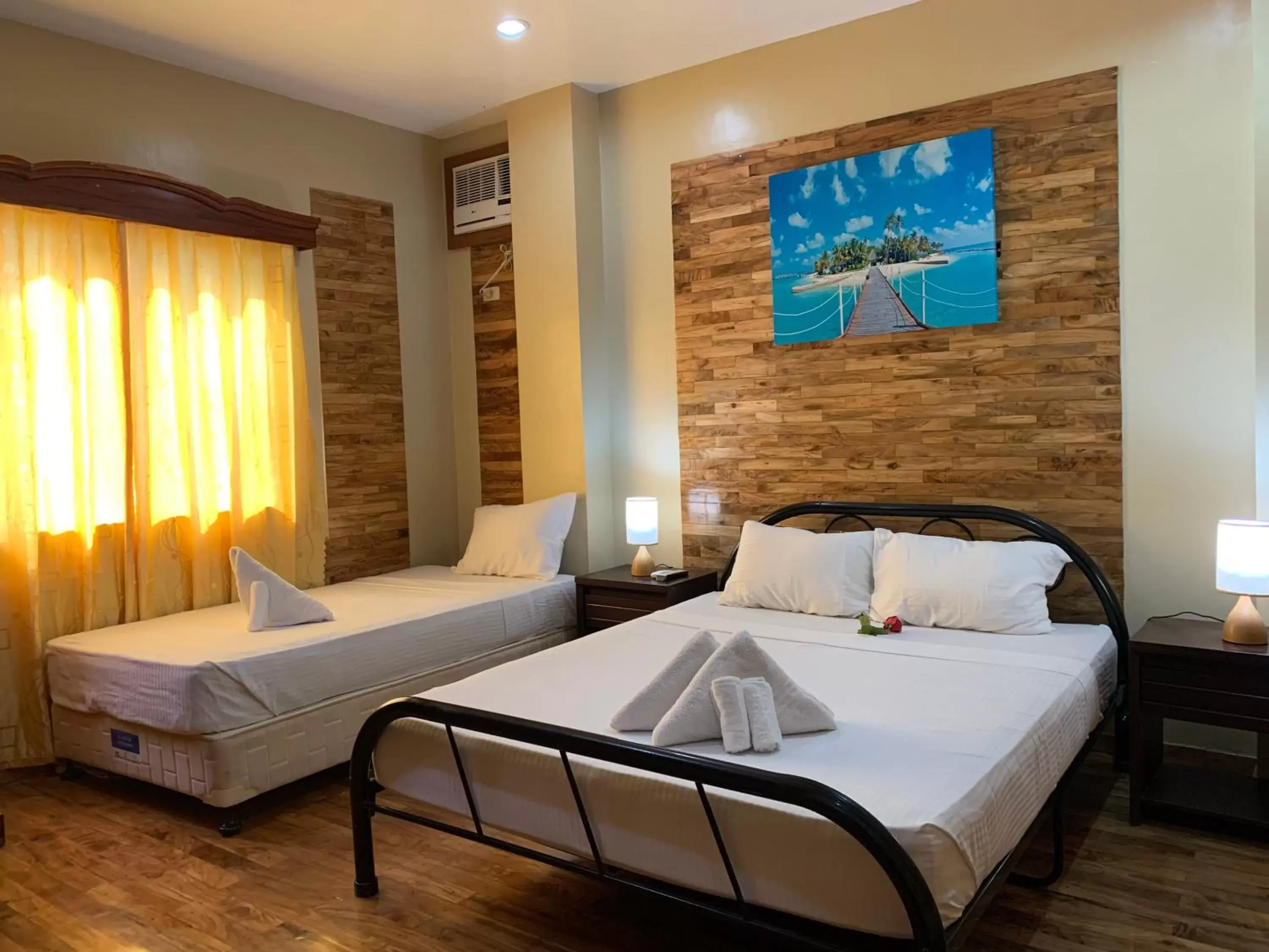 Standard Double or Twin Room in Mabini Hotel Standard Double or Twin Room in Mabini Hotel