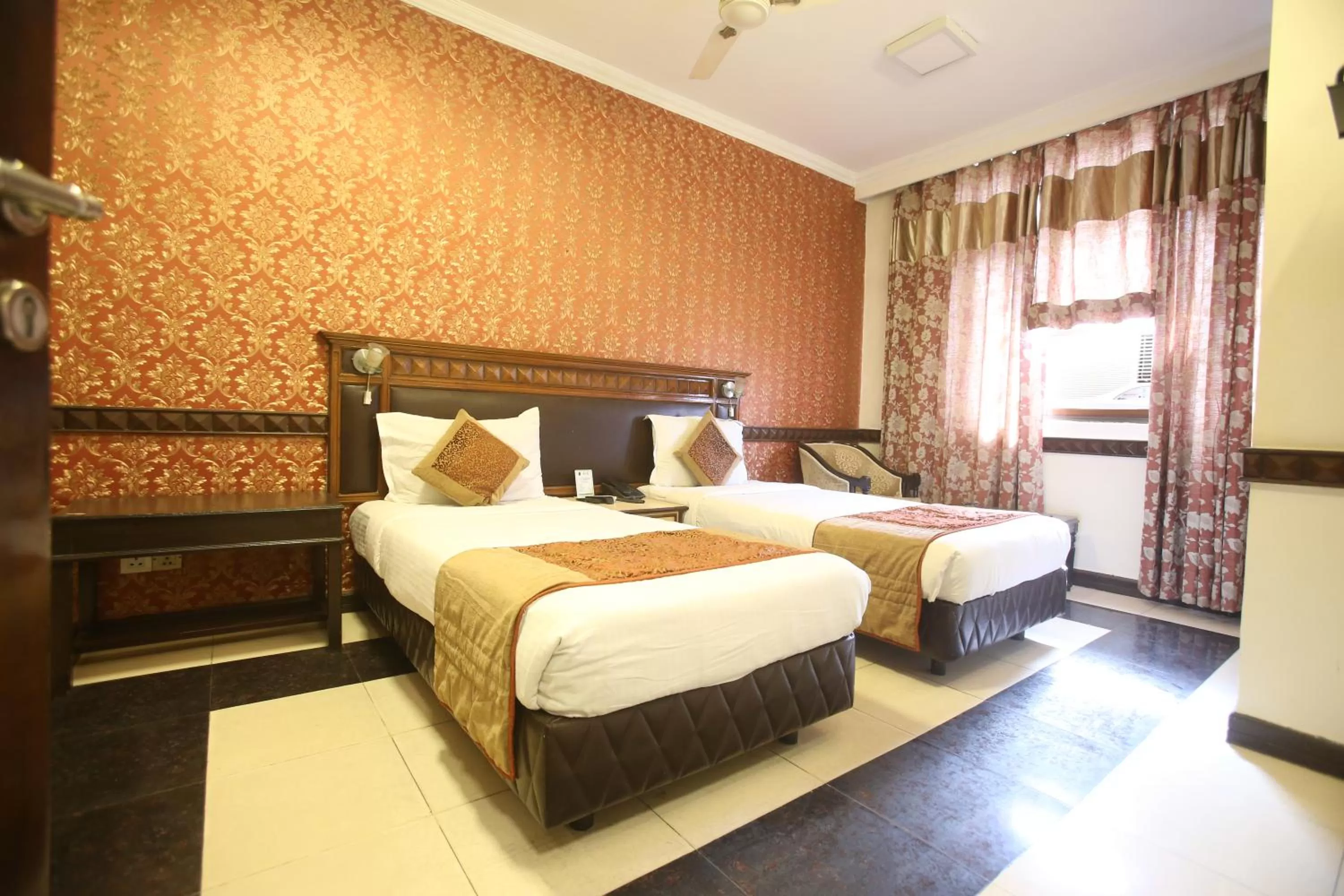 Superior King Room in Hotel Amar Inn- Lajpat Nagar Central Market