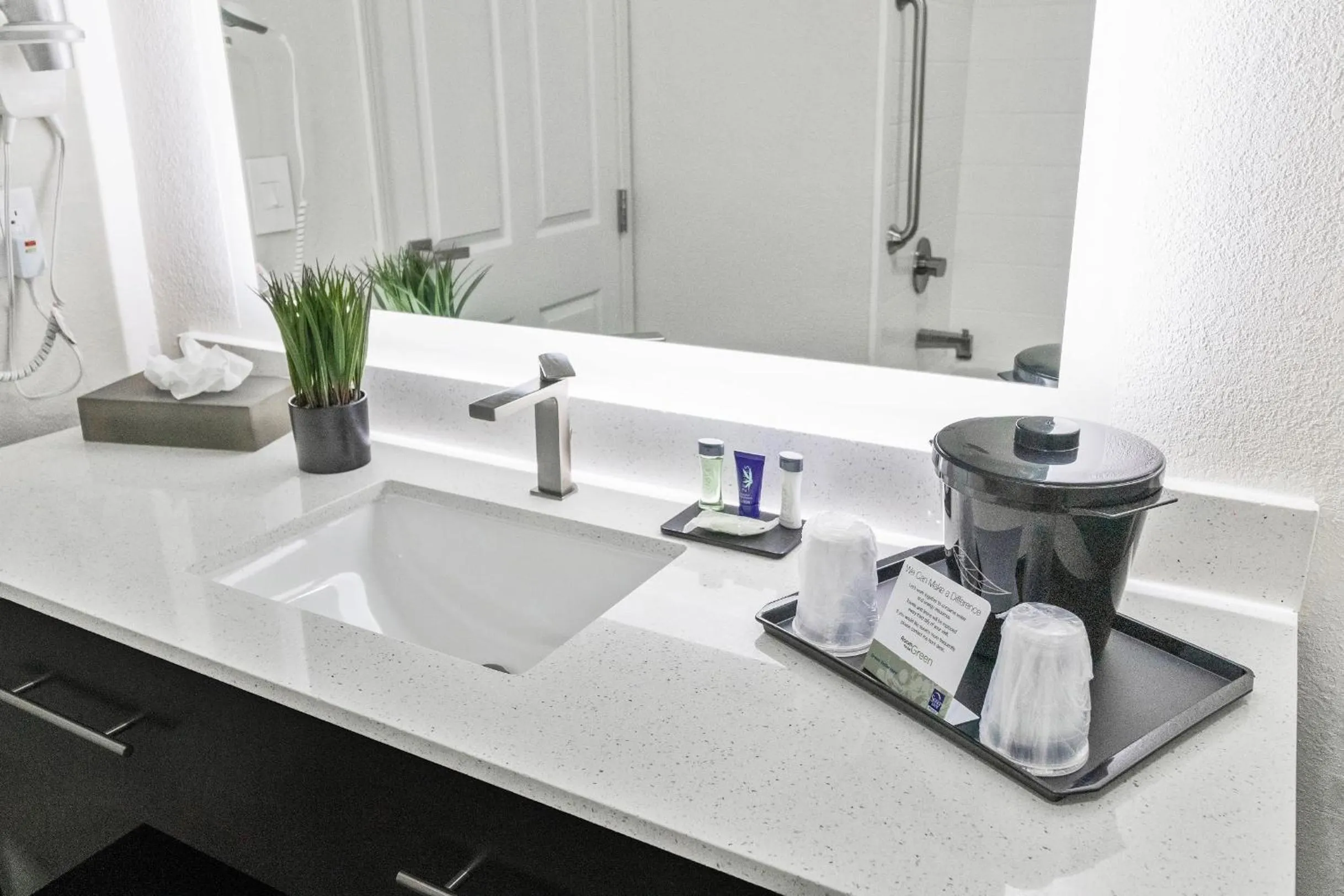 Suburban Studios Brunswick I-95