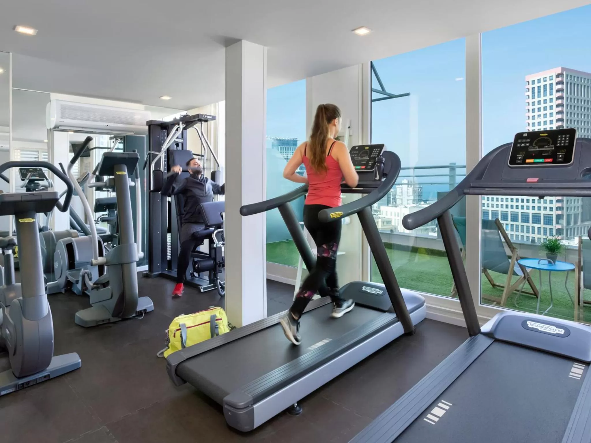 Fitness centre/facilities in BY14 TLV Hotel
