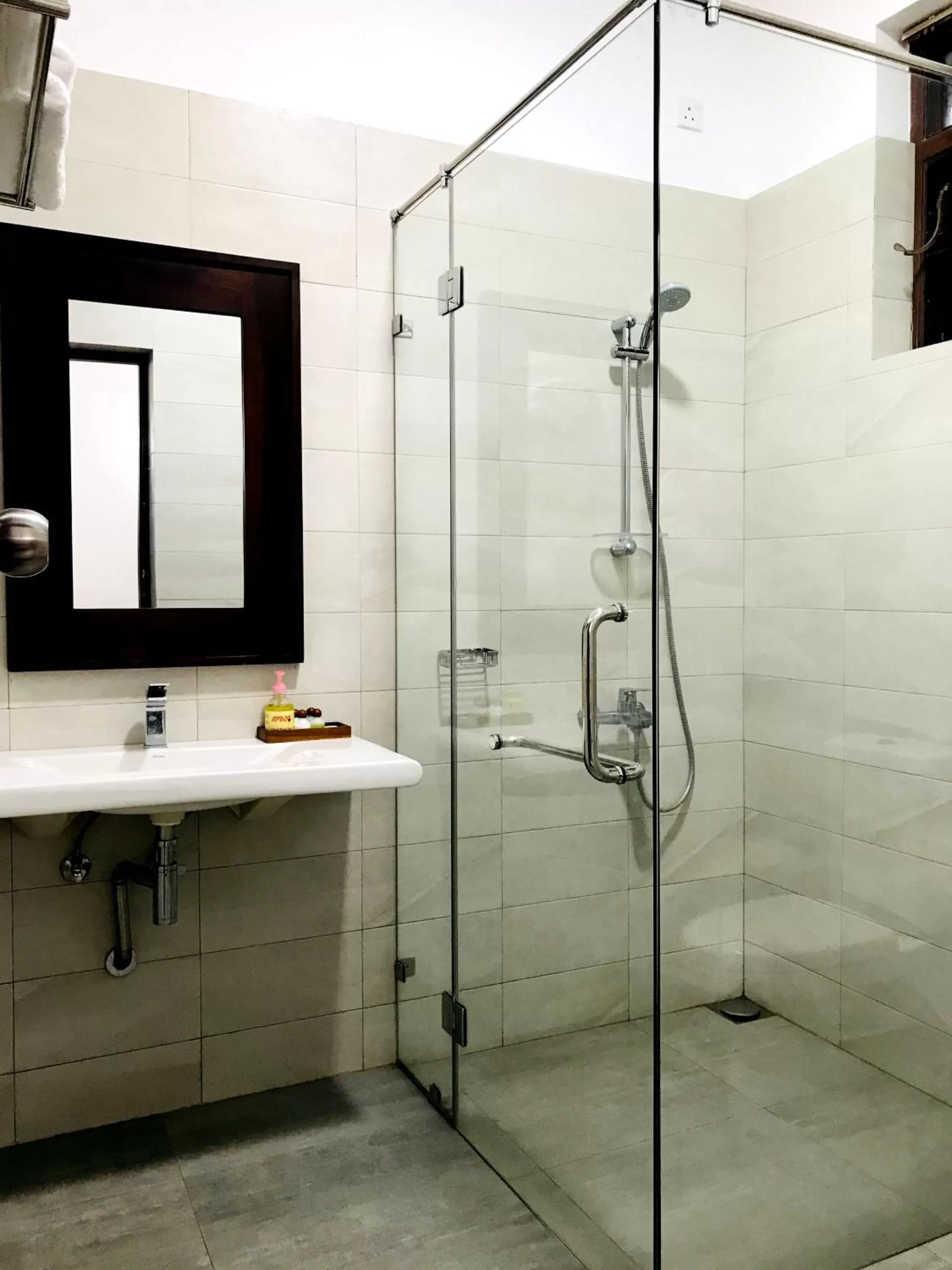 Bathroom in Siluni's Villa