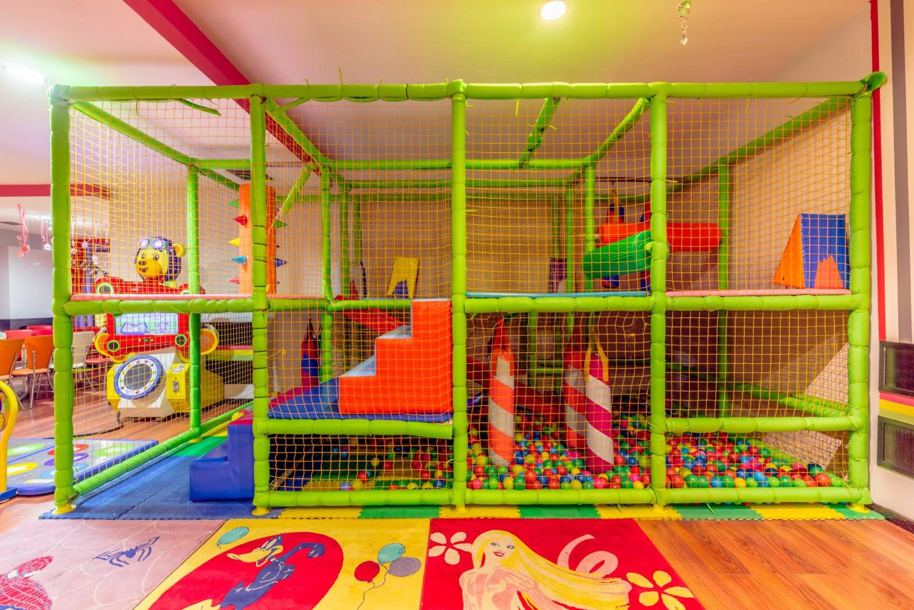 Children play ground in Kopala Tskneti Hotel