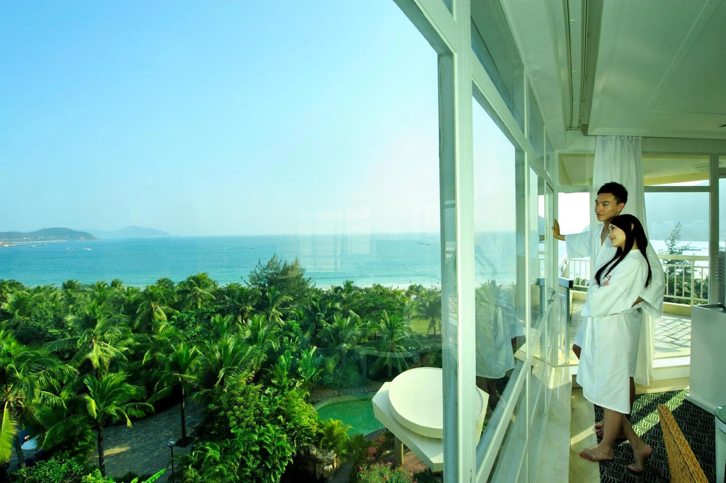 Garden in Sunshine Resort Intime Sanya