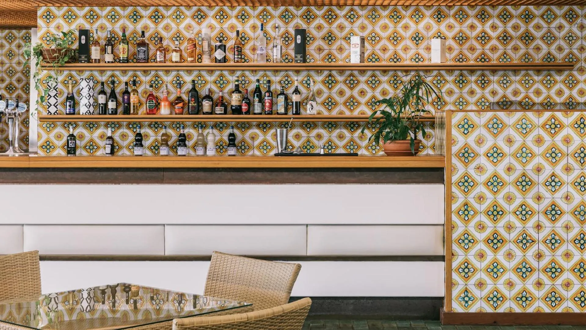 Lounge or bar in MClub Alicudi