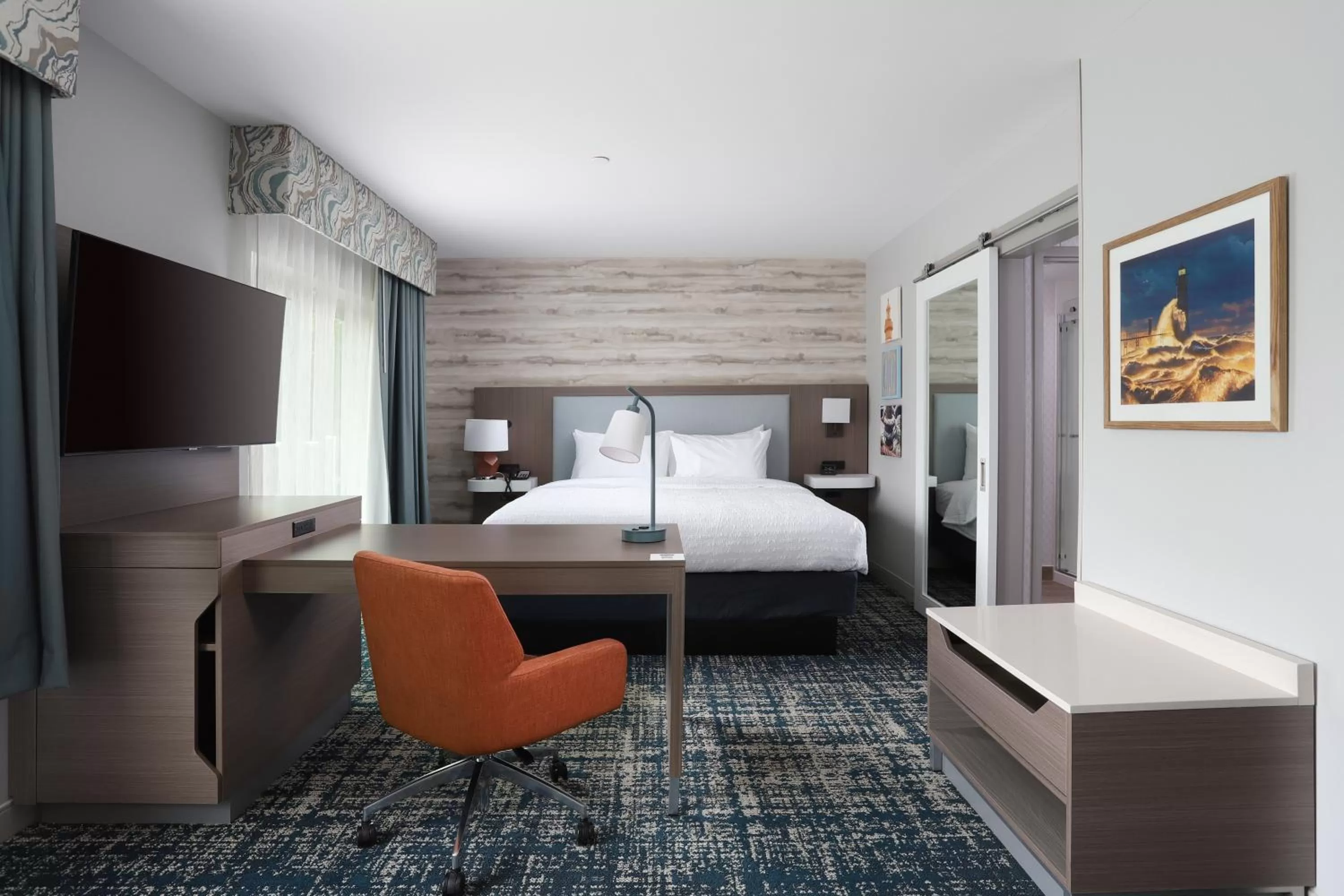 King Studio with Wet Bar and Lake View in Hampton Inn & Suites Manistee, Mi