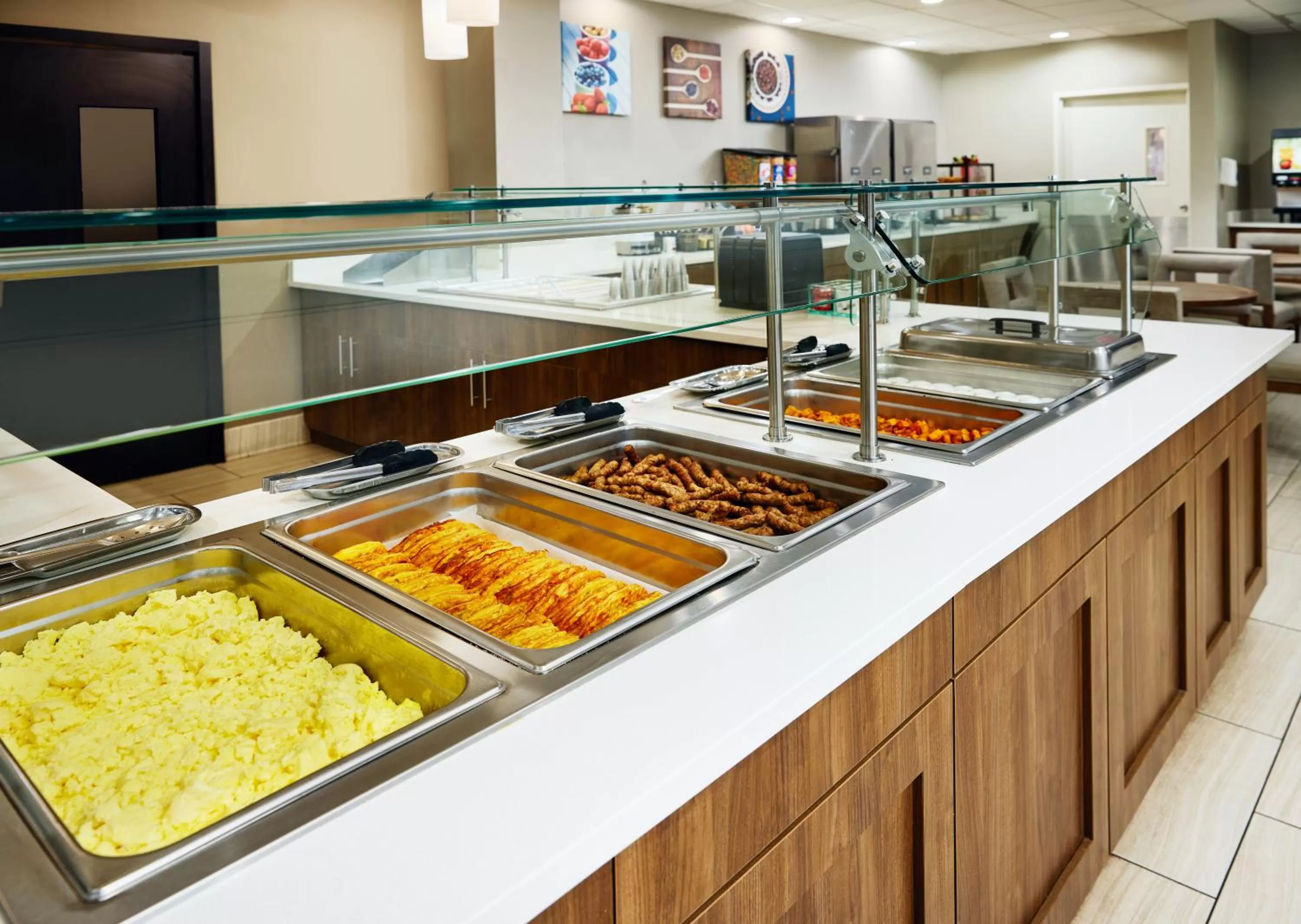 Kitchen or kitchenette in Staybridge Suites Orlando Royale Parc Suites by IHG