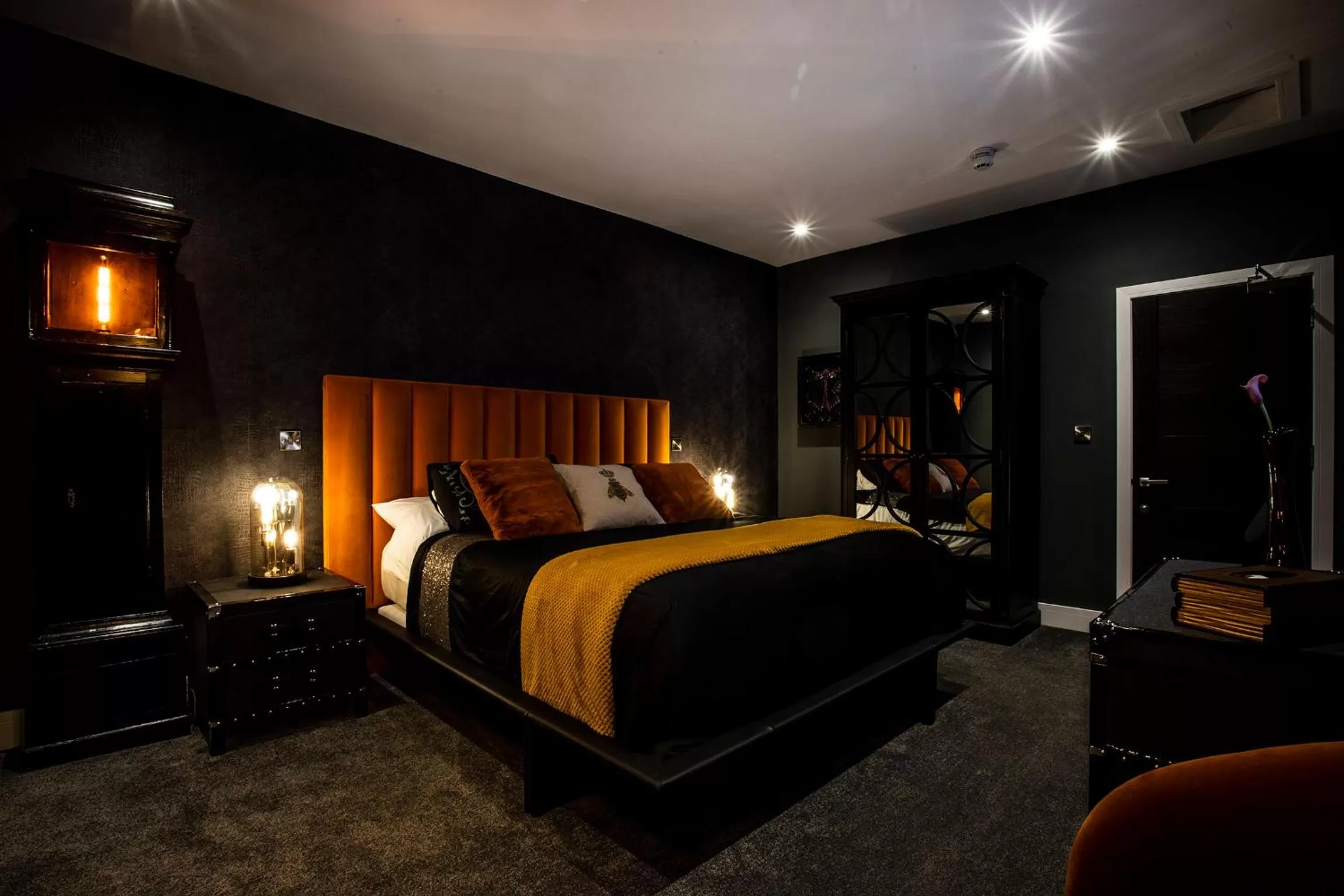 Bed in Broomhill Estate Boutique Art Hotel