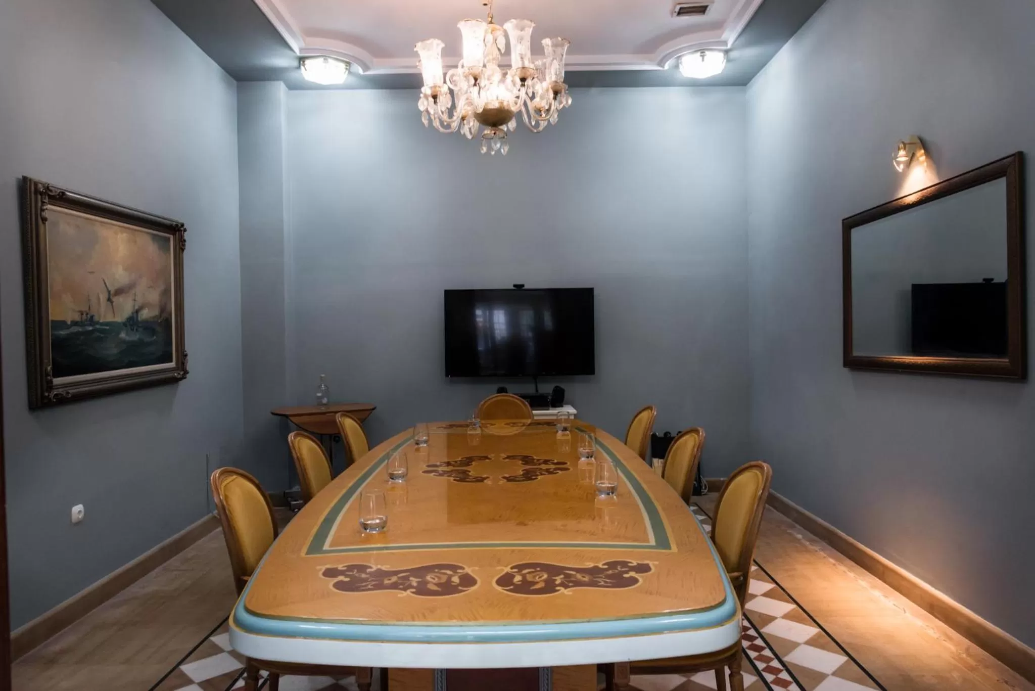 Area and facilities in Capsis Bristol Boutique Hotel