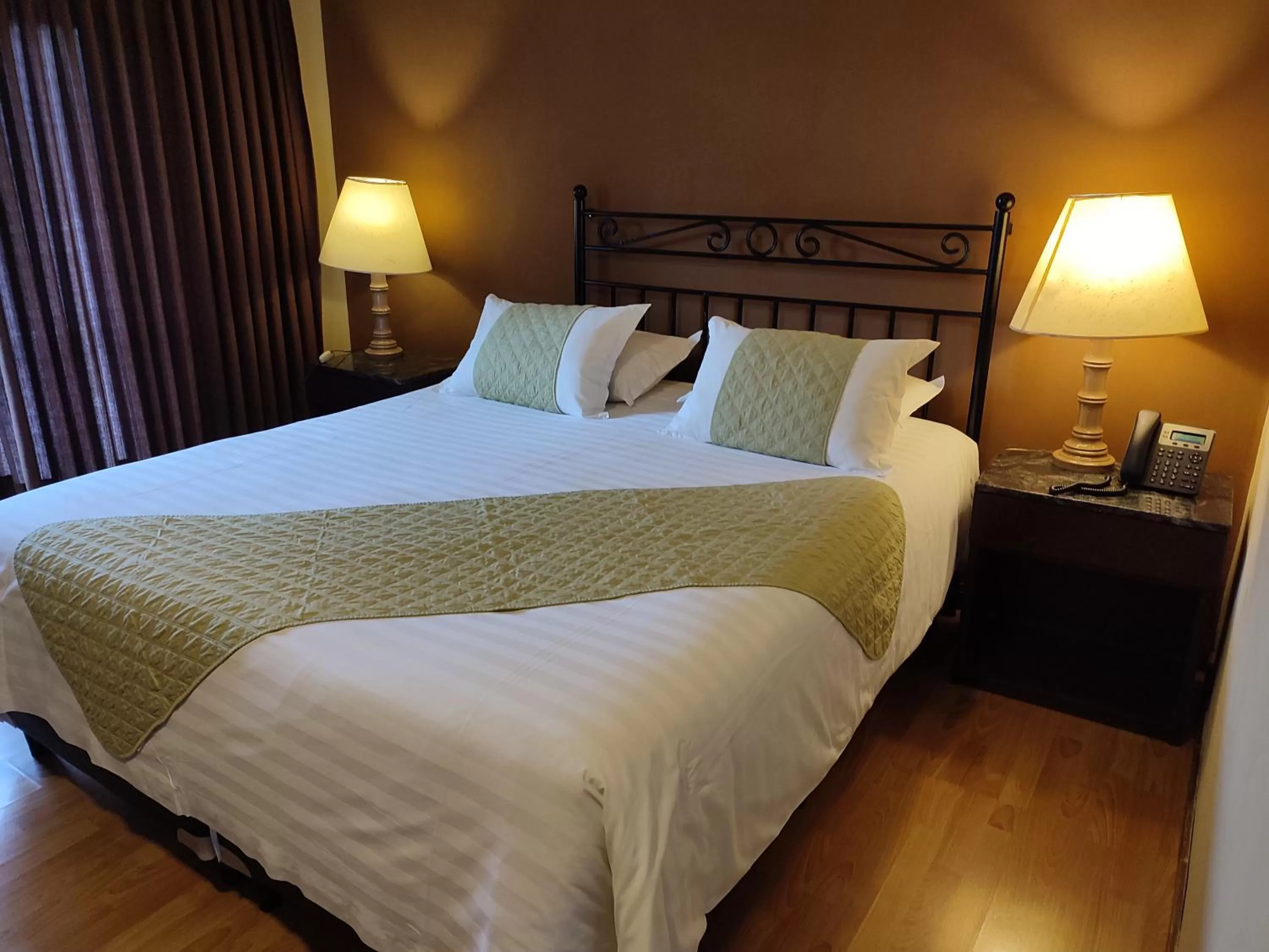 Bed in Hotel Los Ceibos