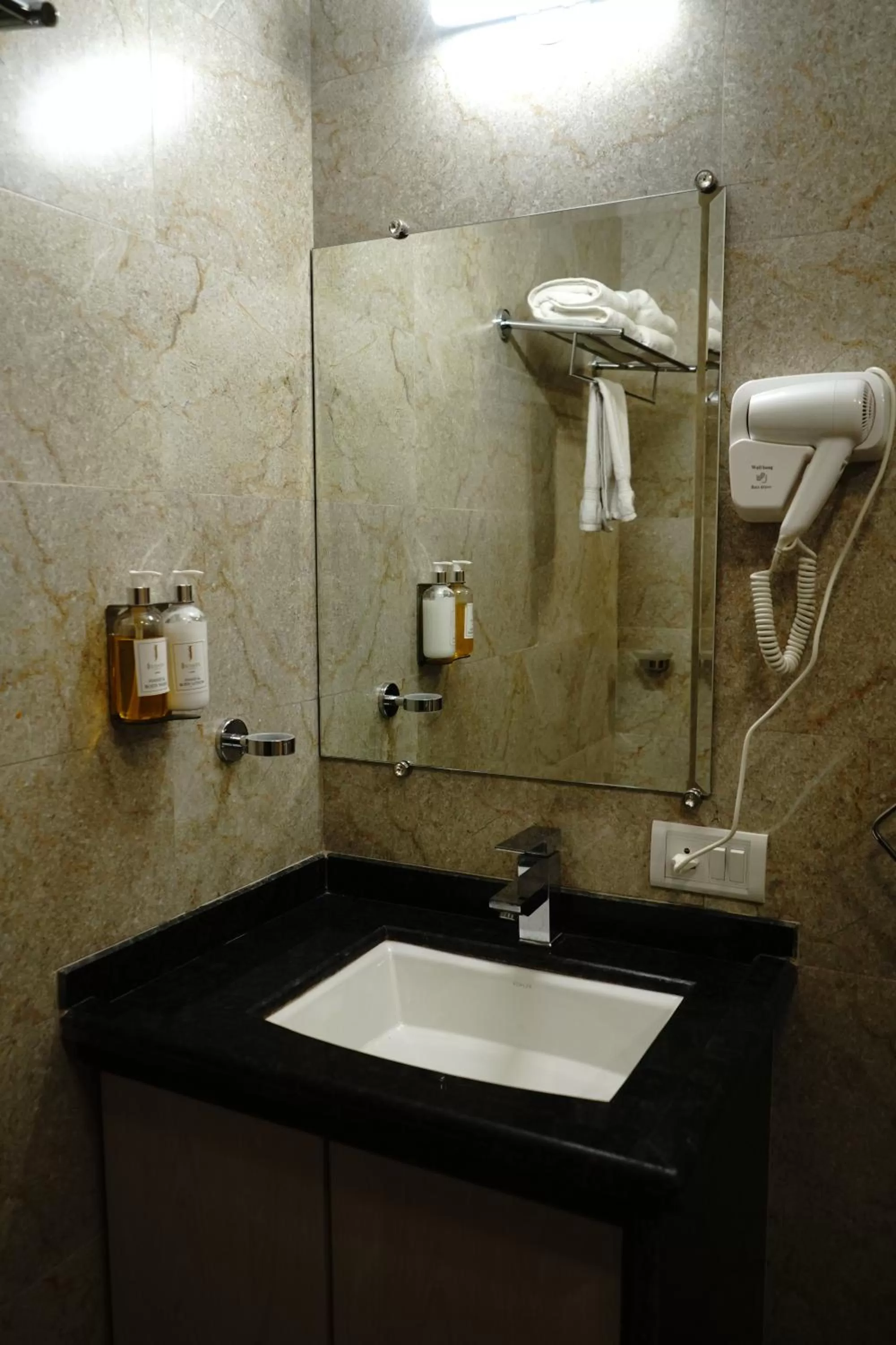 Bathroom in Jivanta Mahabaleshwar