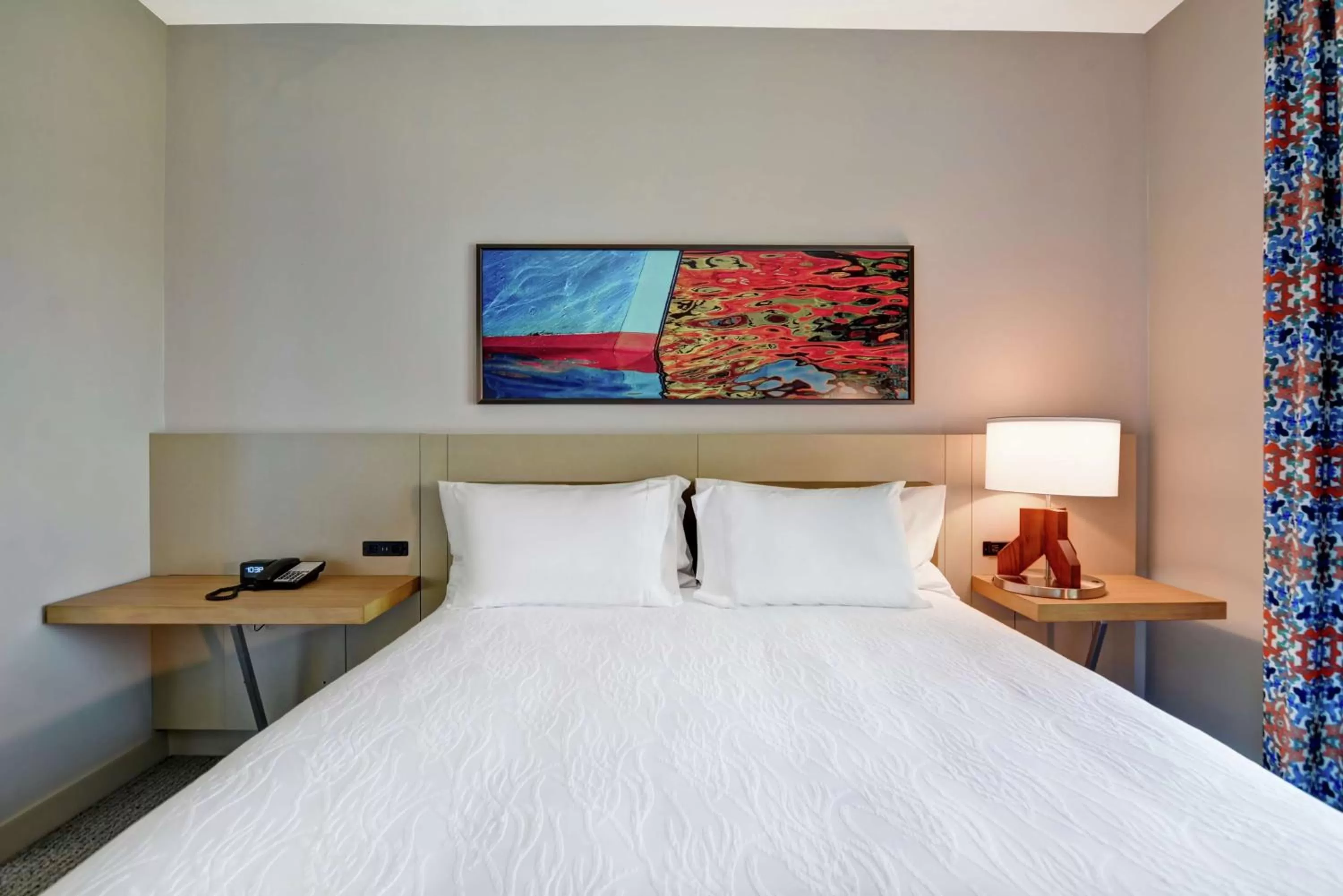 Bed in Hilton Garden Inn Biloxi