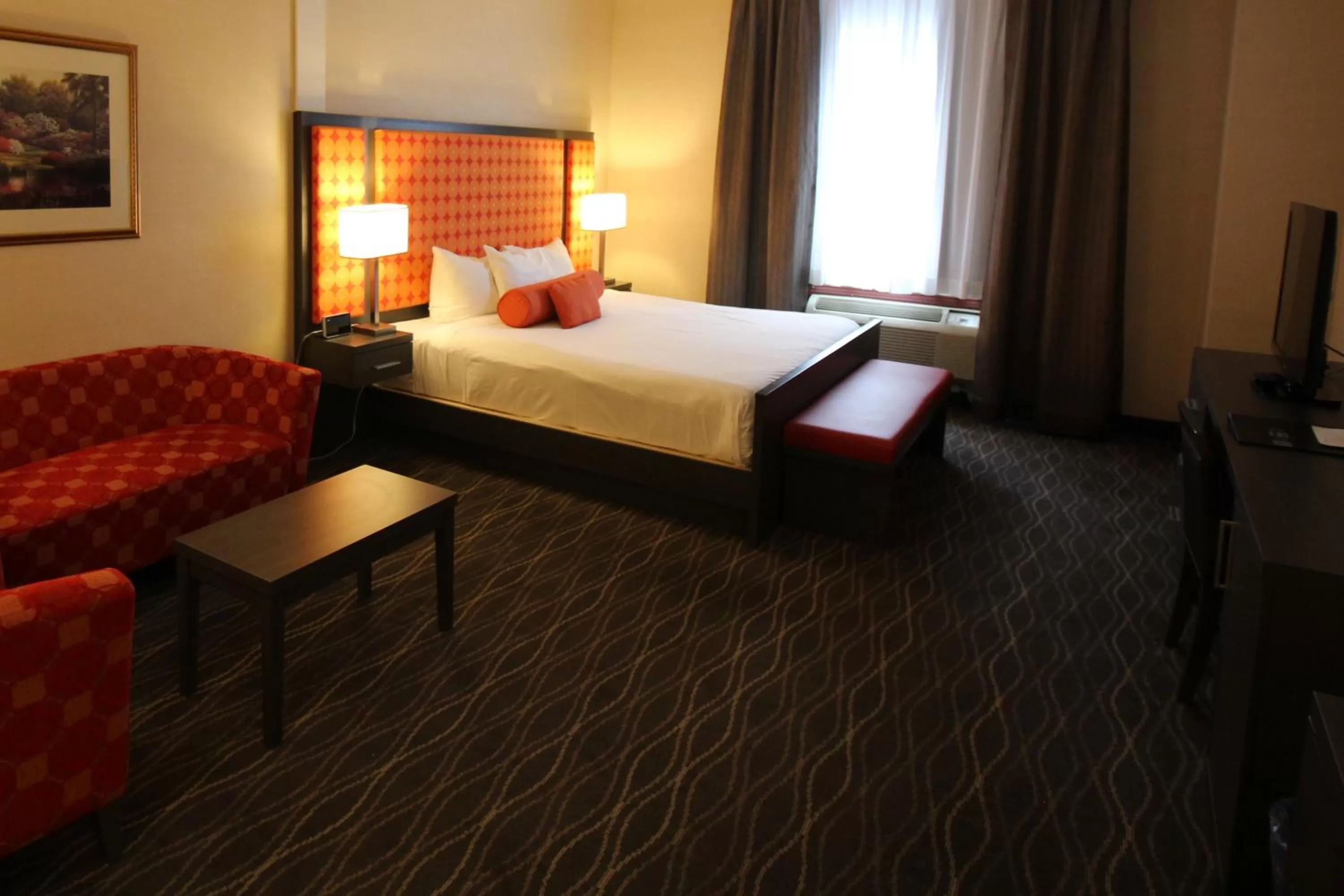 View (from property/room), Bed in Hotel Chrome Montreal Centre-Ville