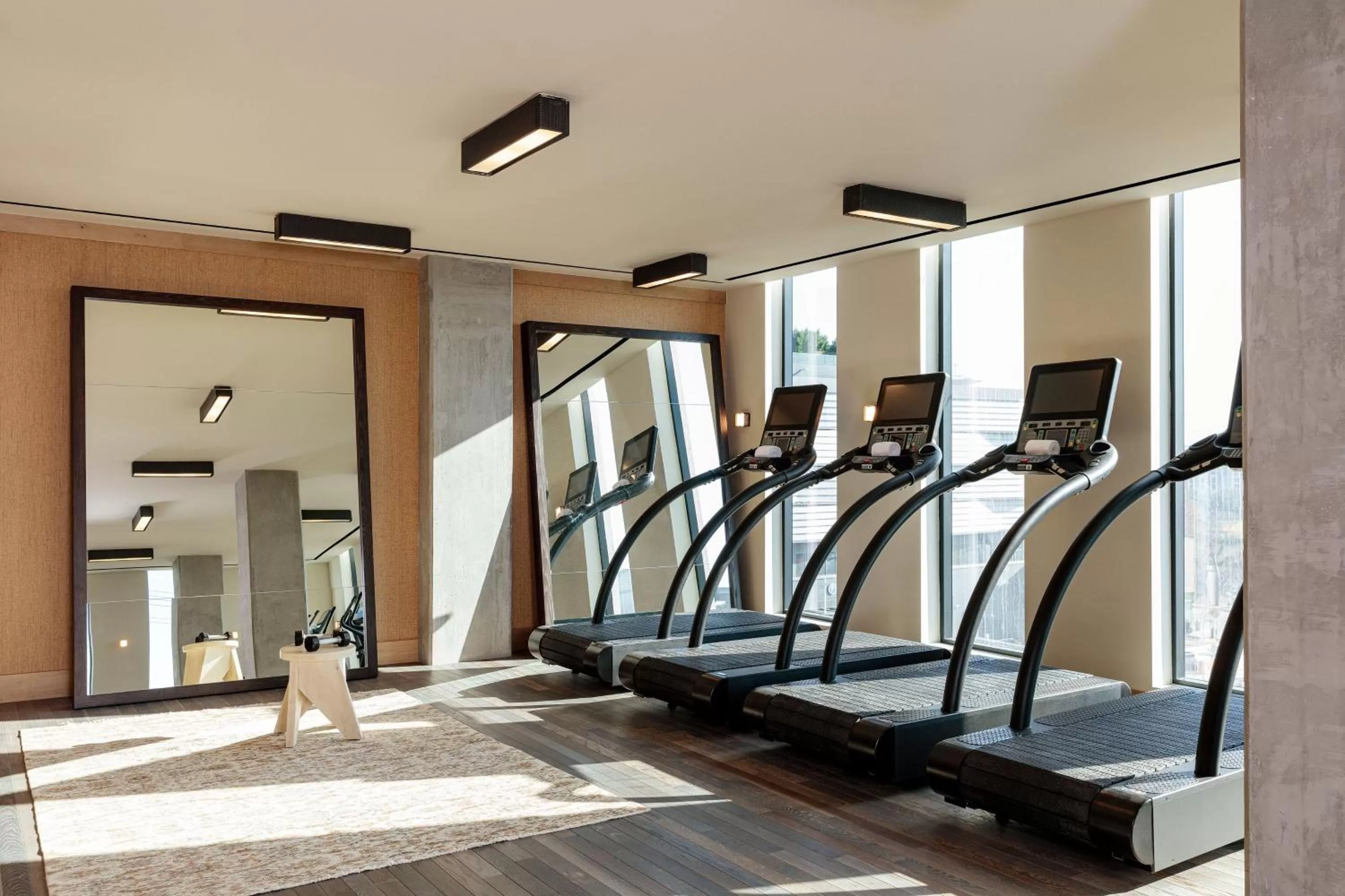 Fitness centre/facilities in Austin Proper Hotel, a Member of Design Hotels