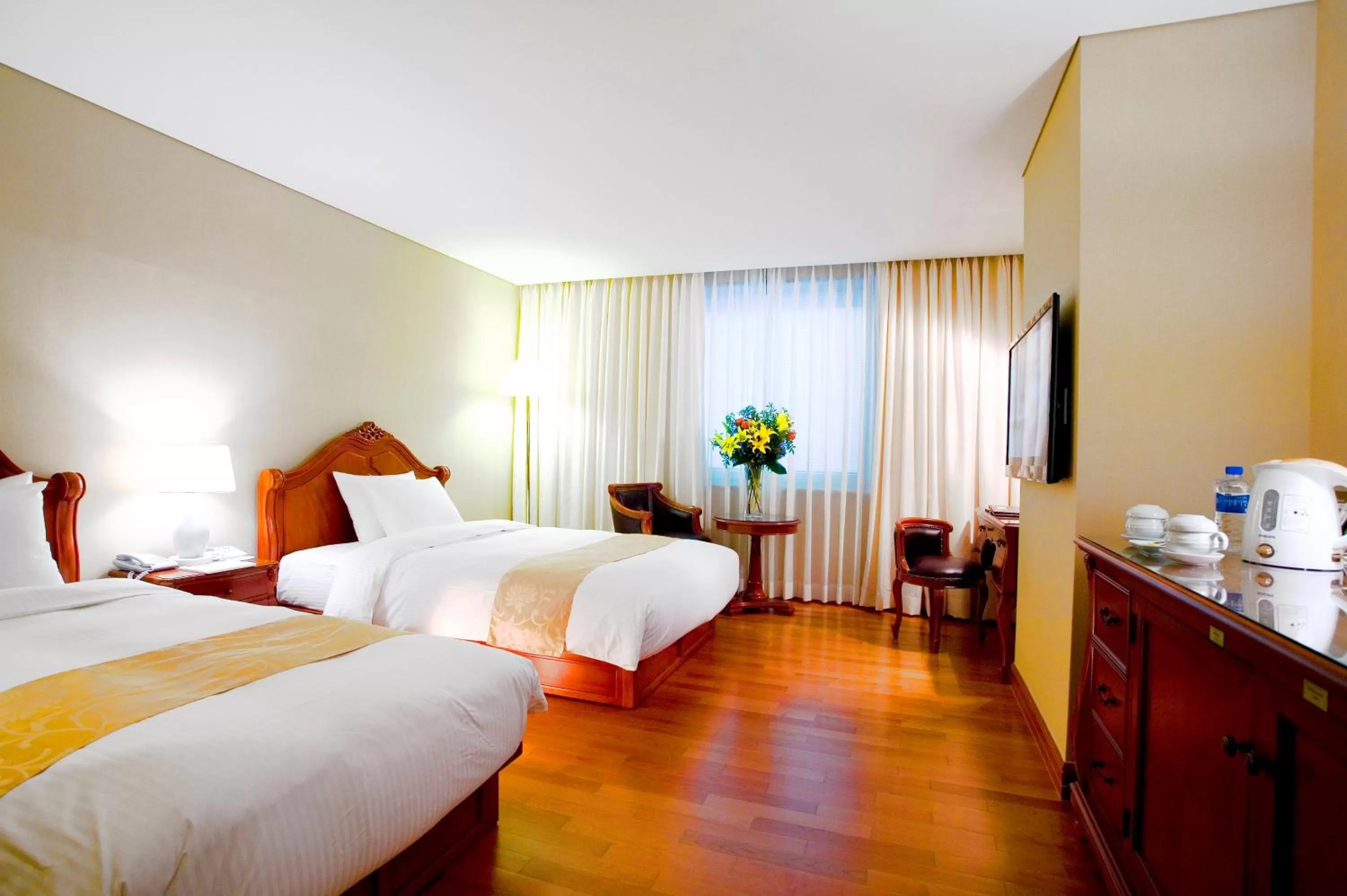 Photo of the whole room, Bed in Sejong Hotel Seoul Myeongdong