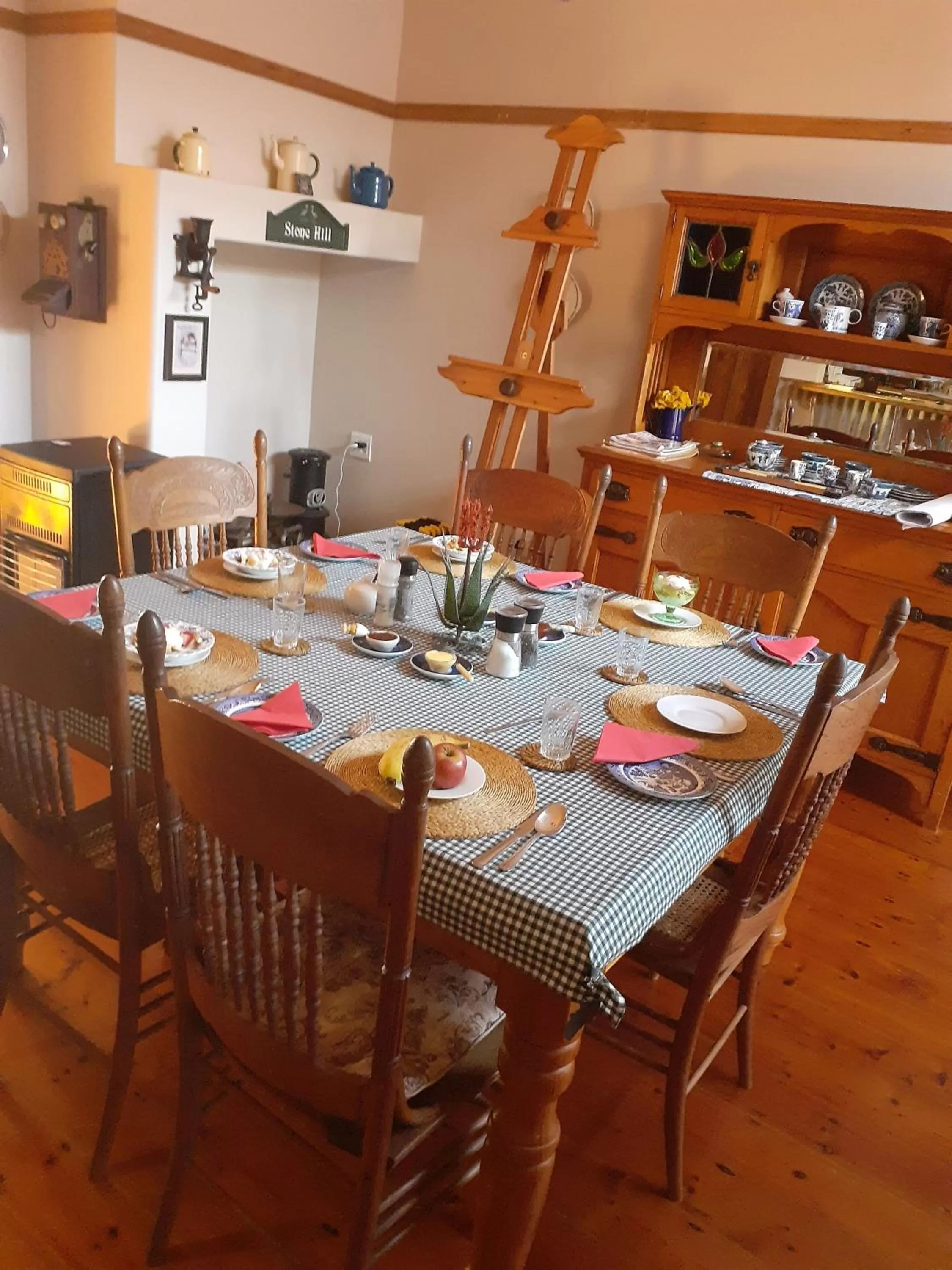 Dining area in The Farmhouse B&B