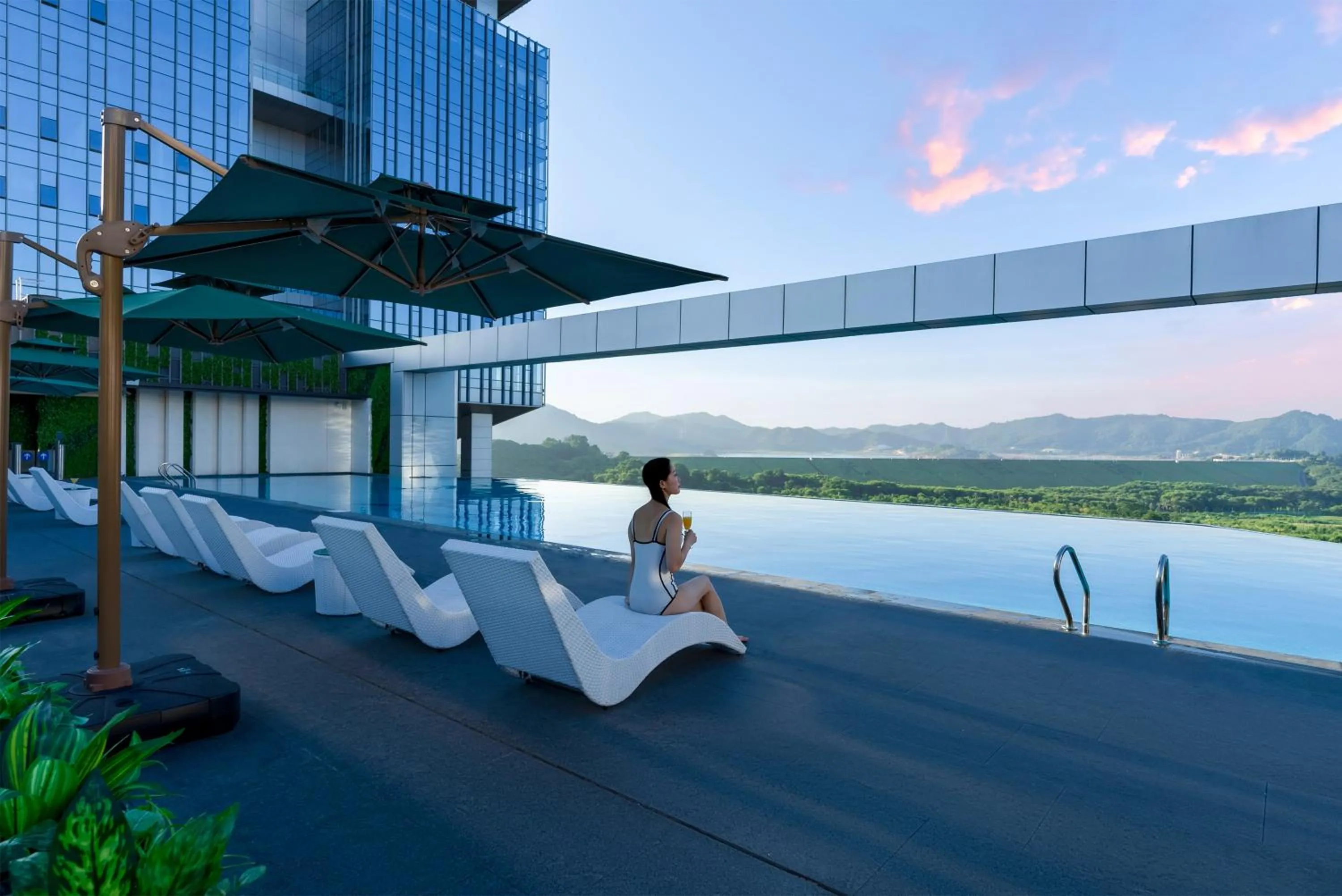 Swimming pool in EVEN Hotels Shenzhen Guangming Cloud Park by IHG