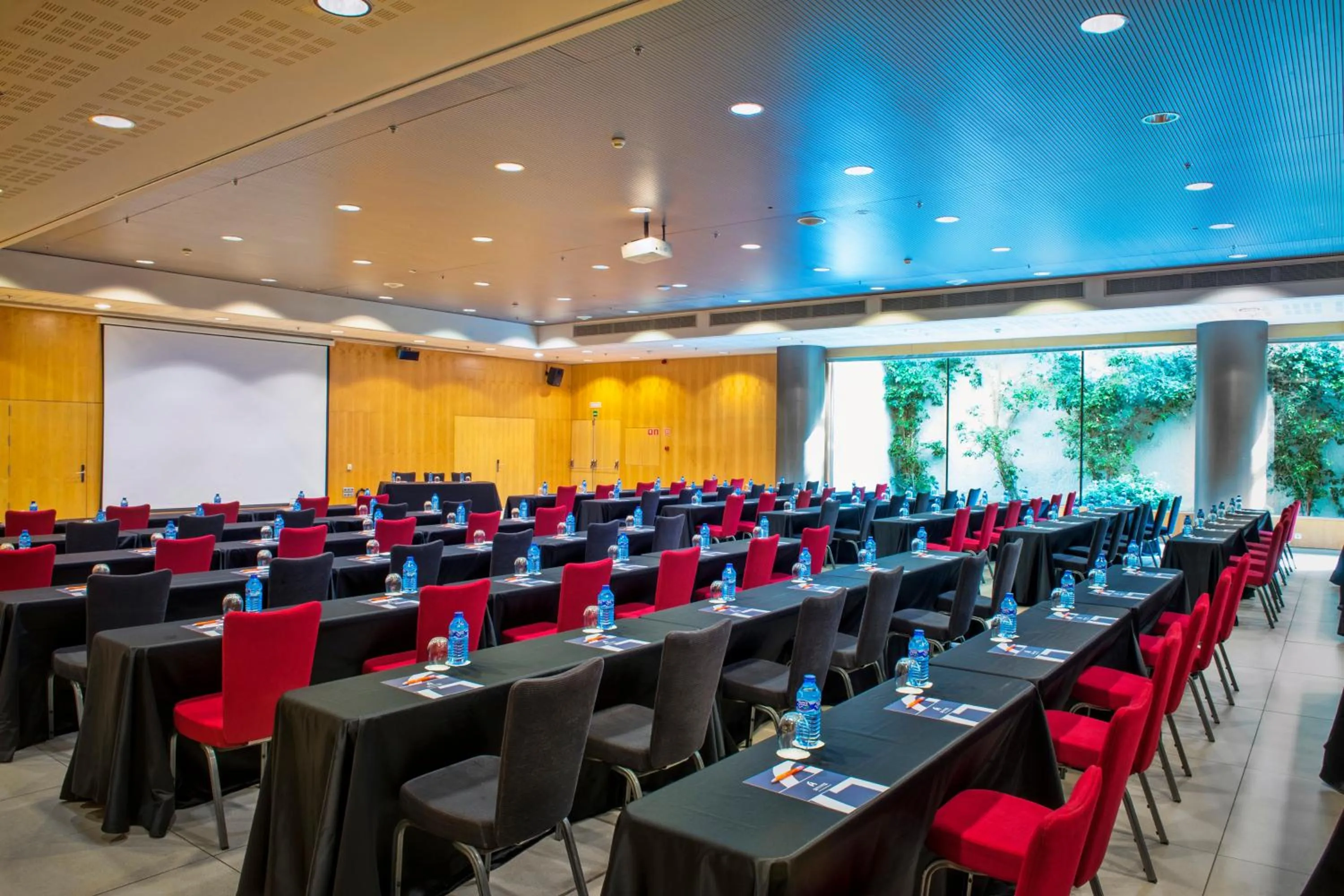 Banquet/Function facilities in Alexandre Fira Congress