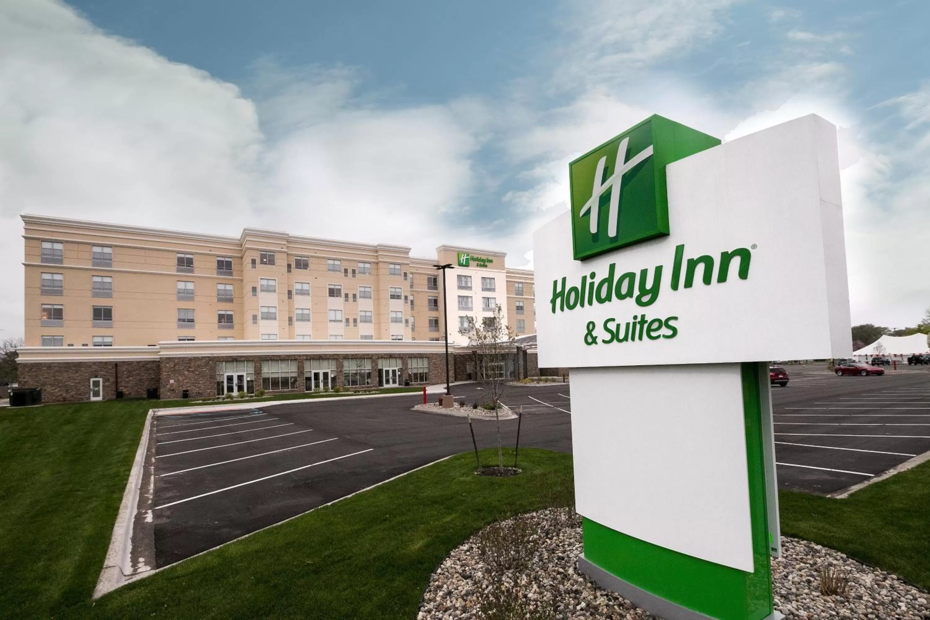 Property building in Holiday Inn Hotel & Suites - Mount Pleasant by IHG