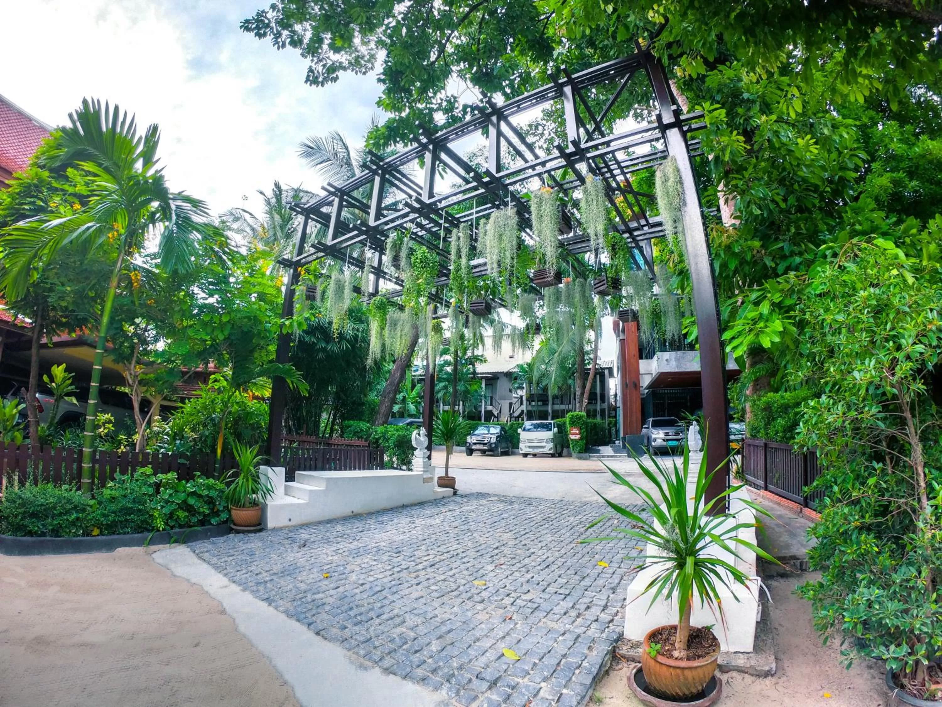Facade/entrance in Chaweng Garden Beach Resort - SHA Plus