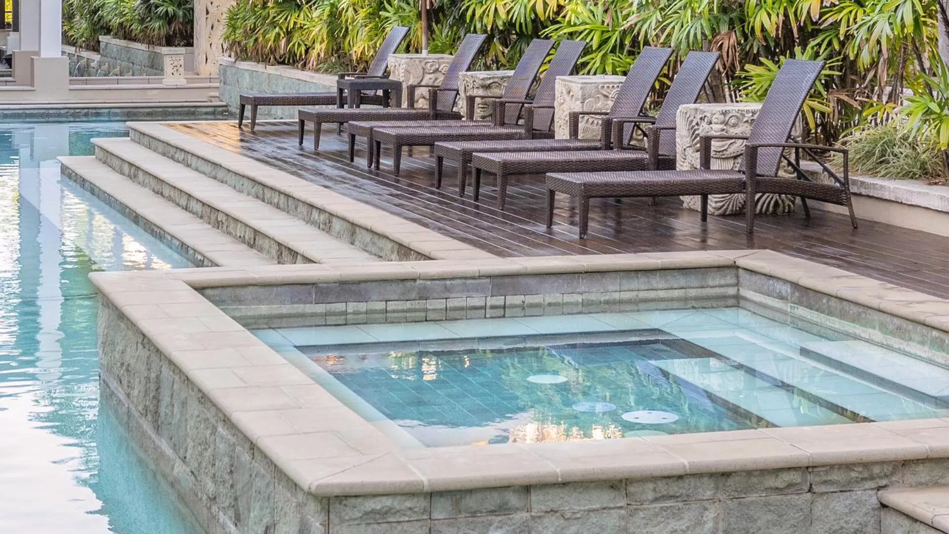 Hot Tub in Oaks Casuarina Santai Resort