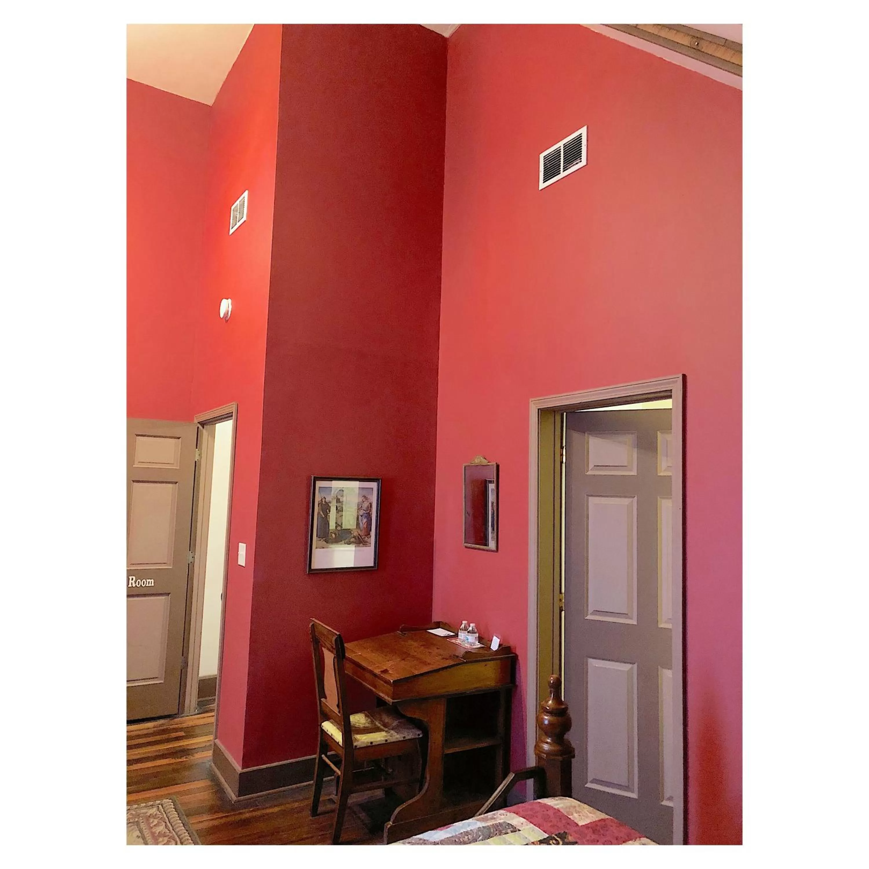 Bedroom in Main Street Bed & Breakfast